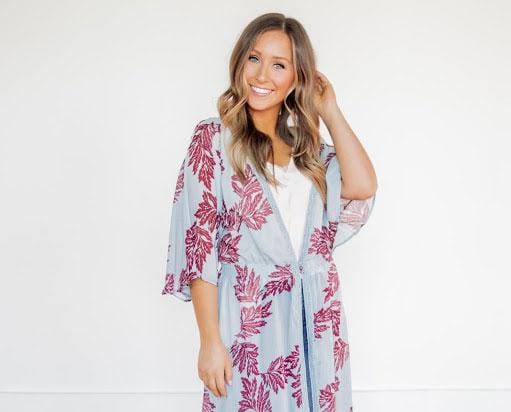 What to Wear on a Coffee Date