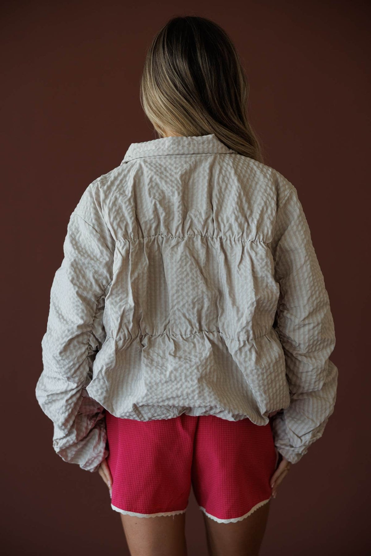 beige