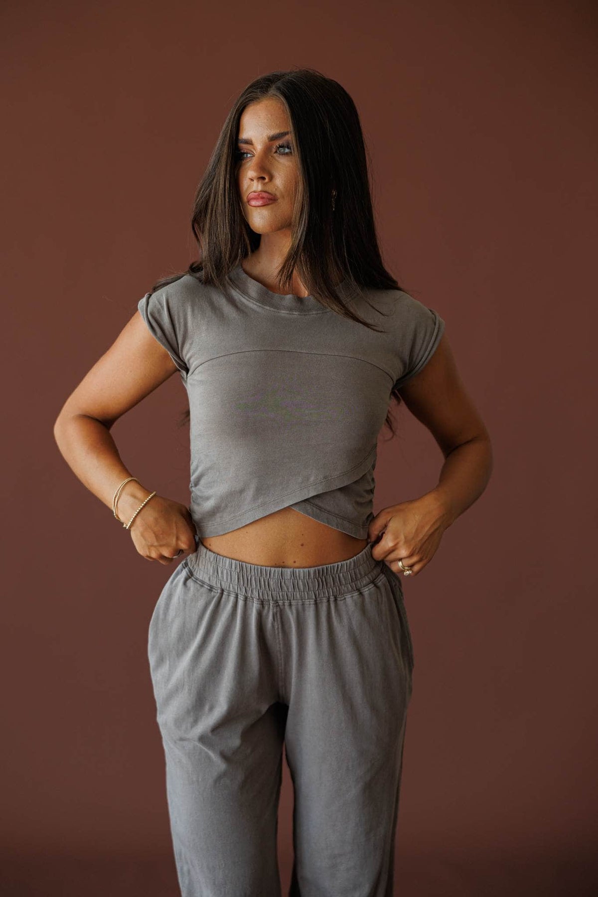Different Energy Top in truffle, full-length view with the matching joggers