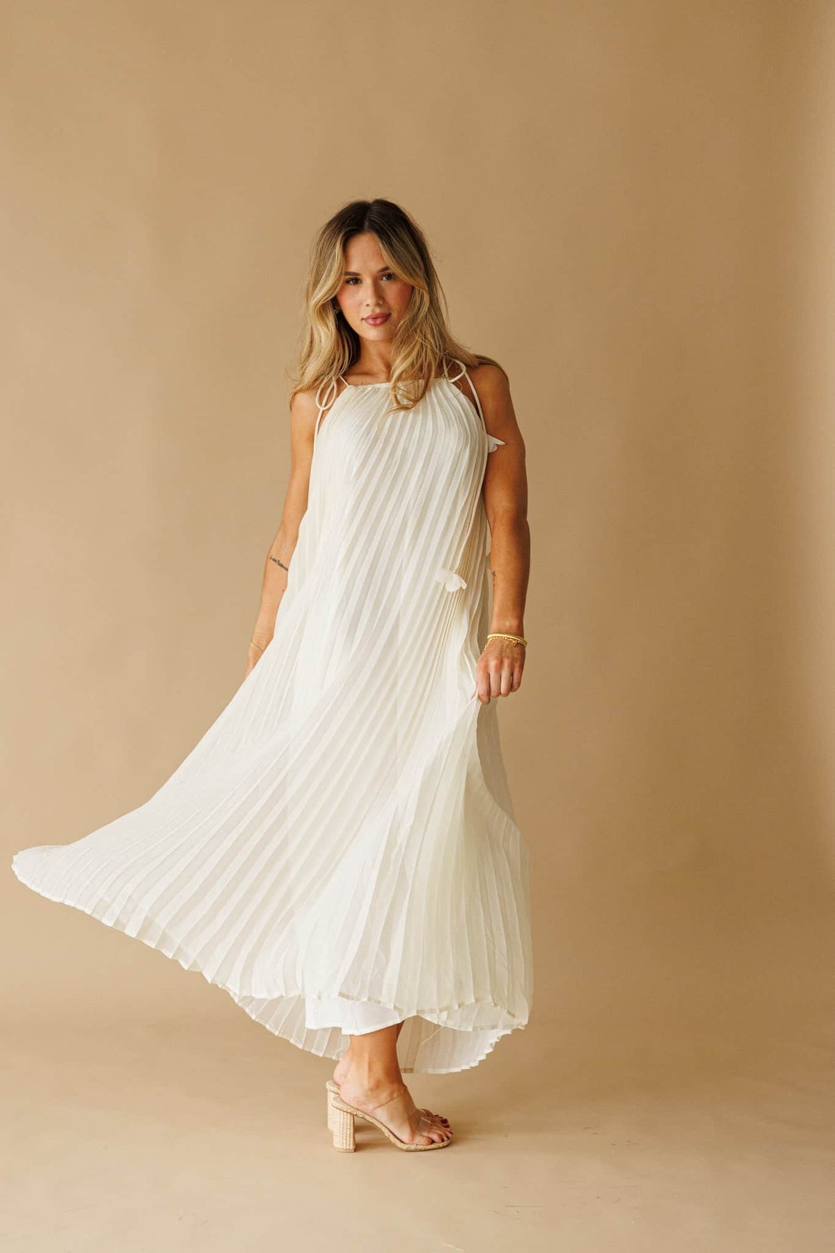 trapeze maxi dress The Promise S / Cream Long Sleeve Going Out the back reveals a #madison-c-white-multi Style Code:MAN2750.1-01