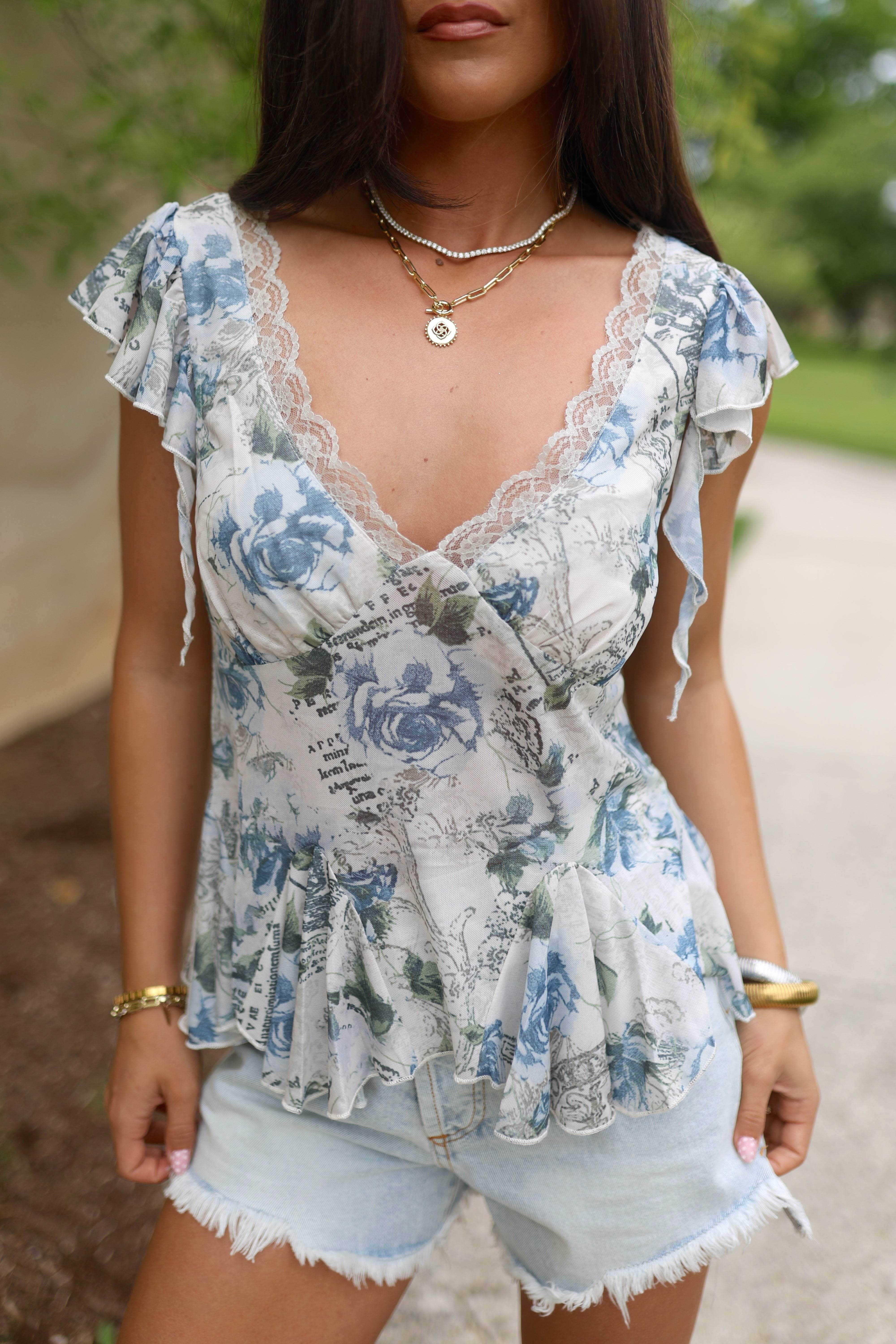 Flutter Sleeve Floral Top