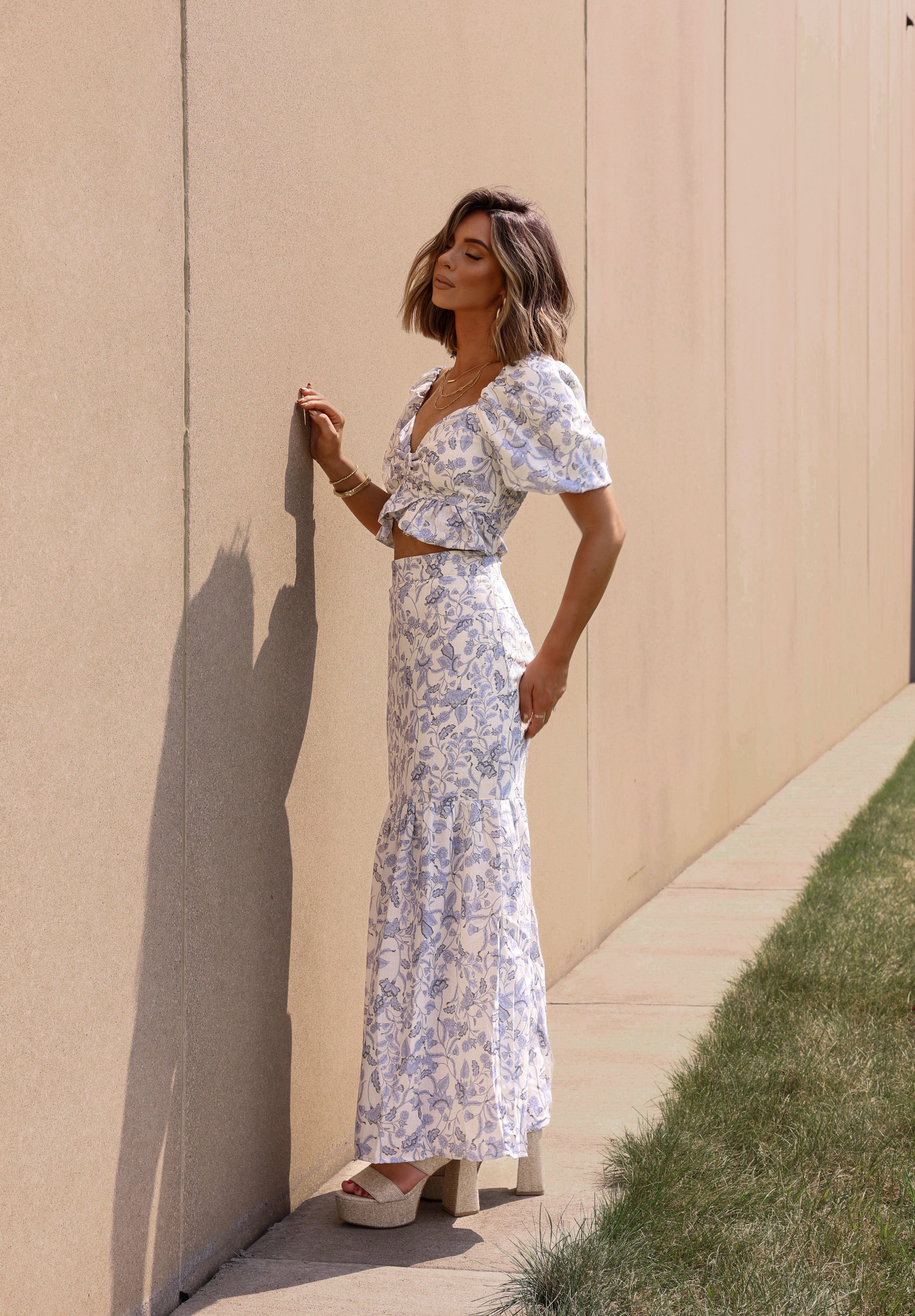 Hours Of Flowers Top Fore Collection