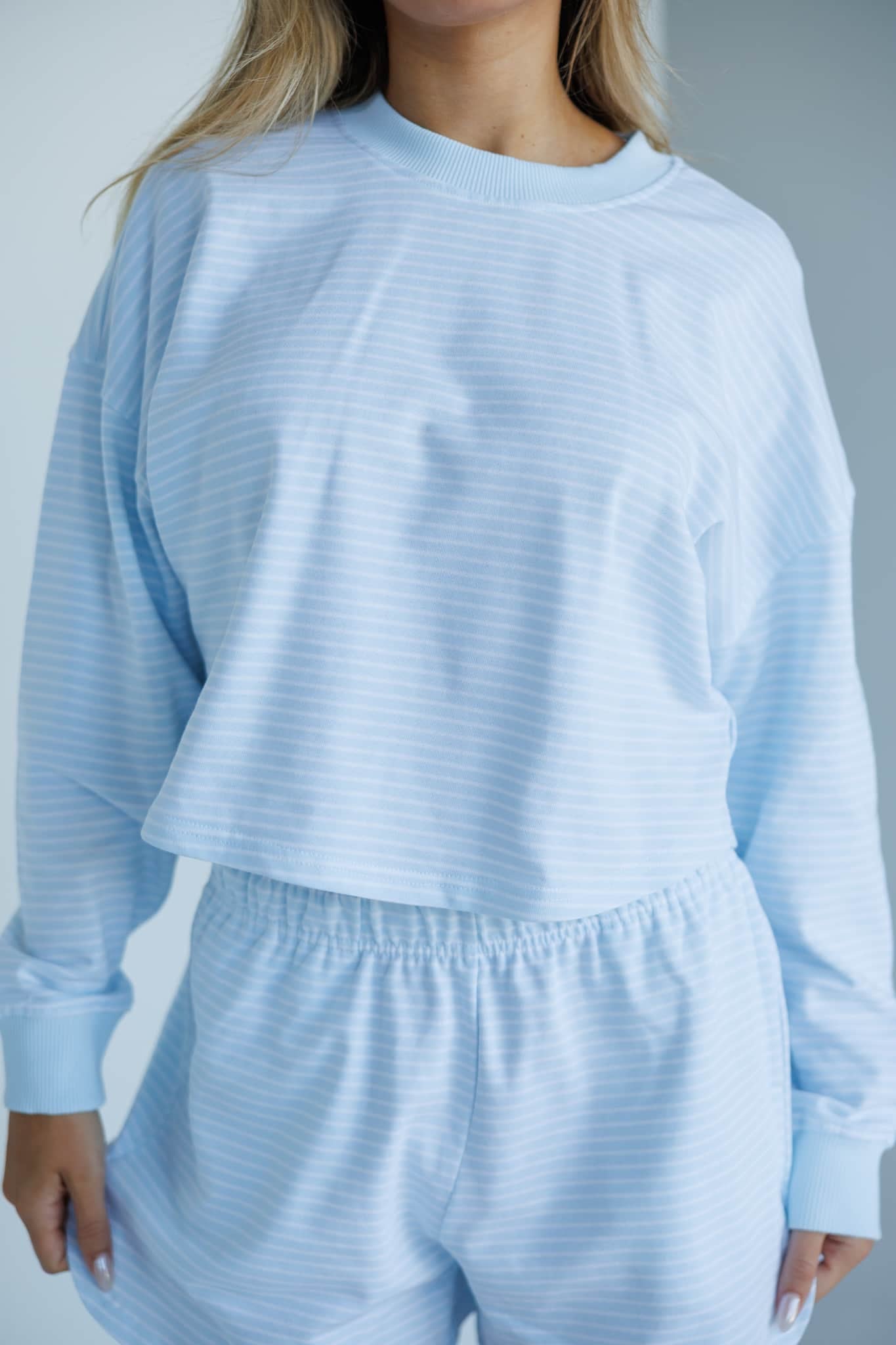 halogen blue/white