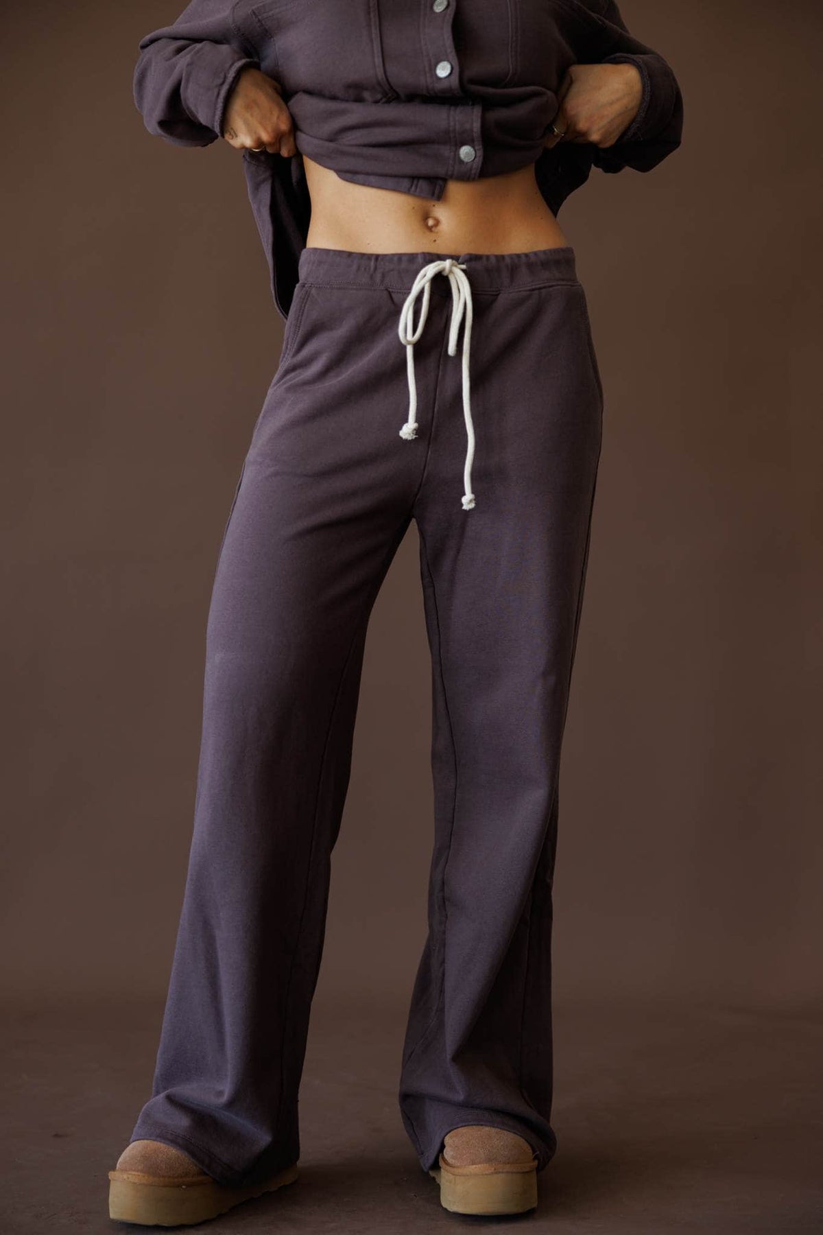 Wide leg trouser, front view