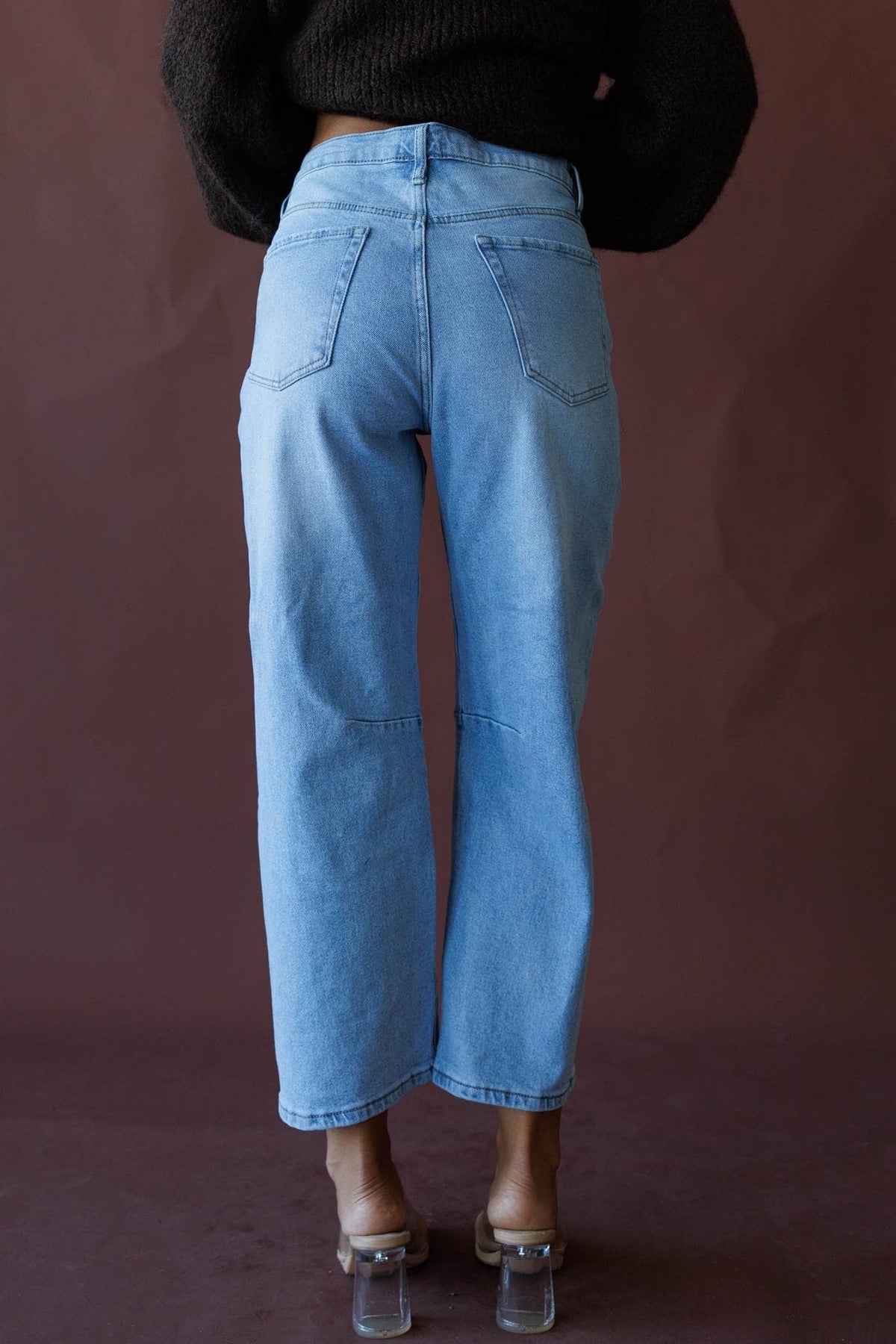 Light wash barrel leg jeans