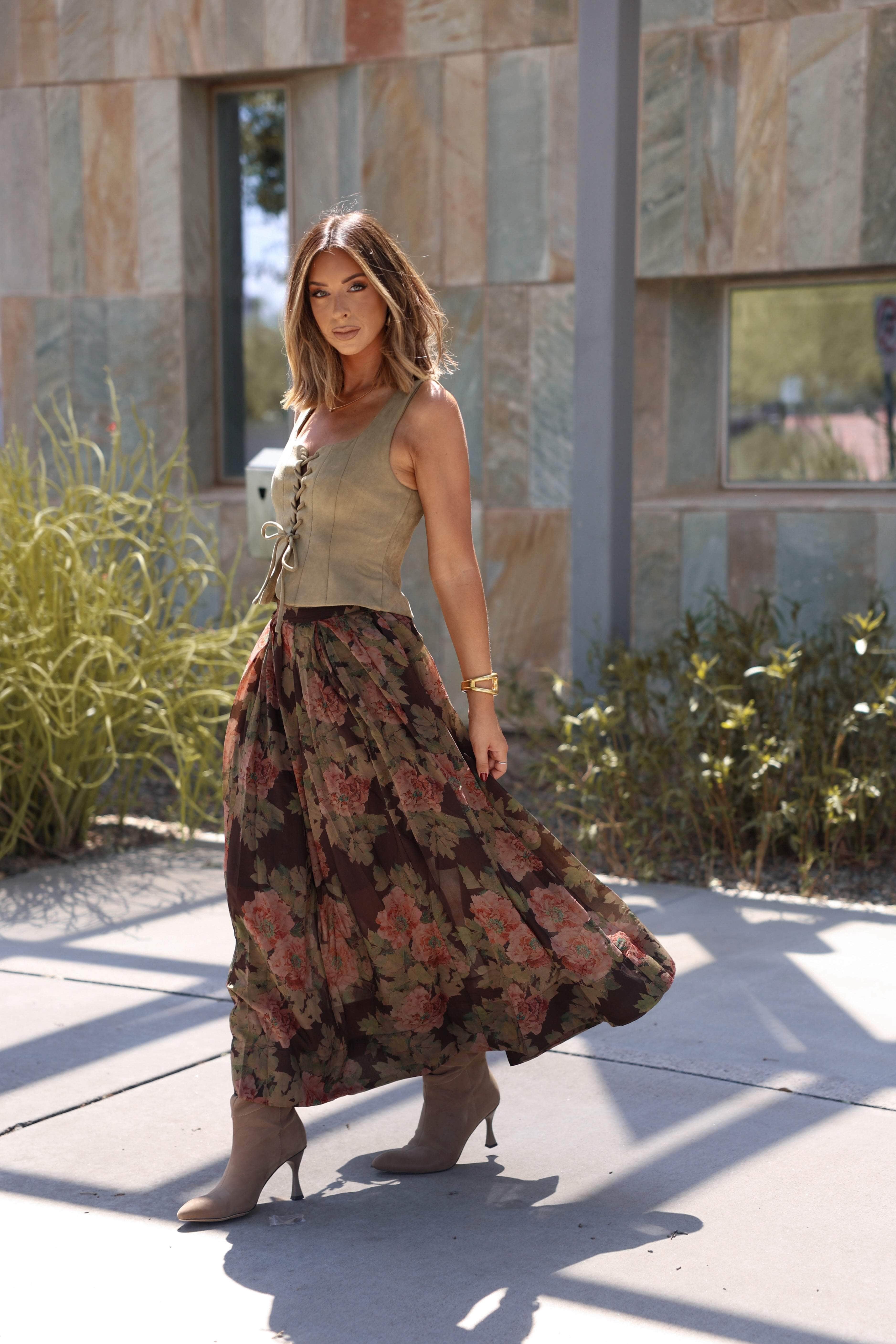 Romanticize Fall Floral Skirt