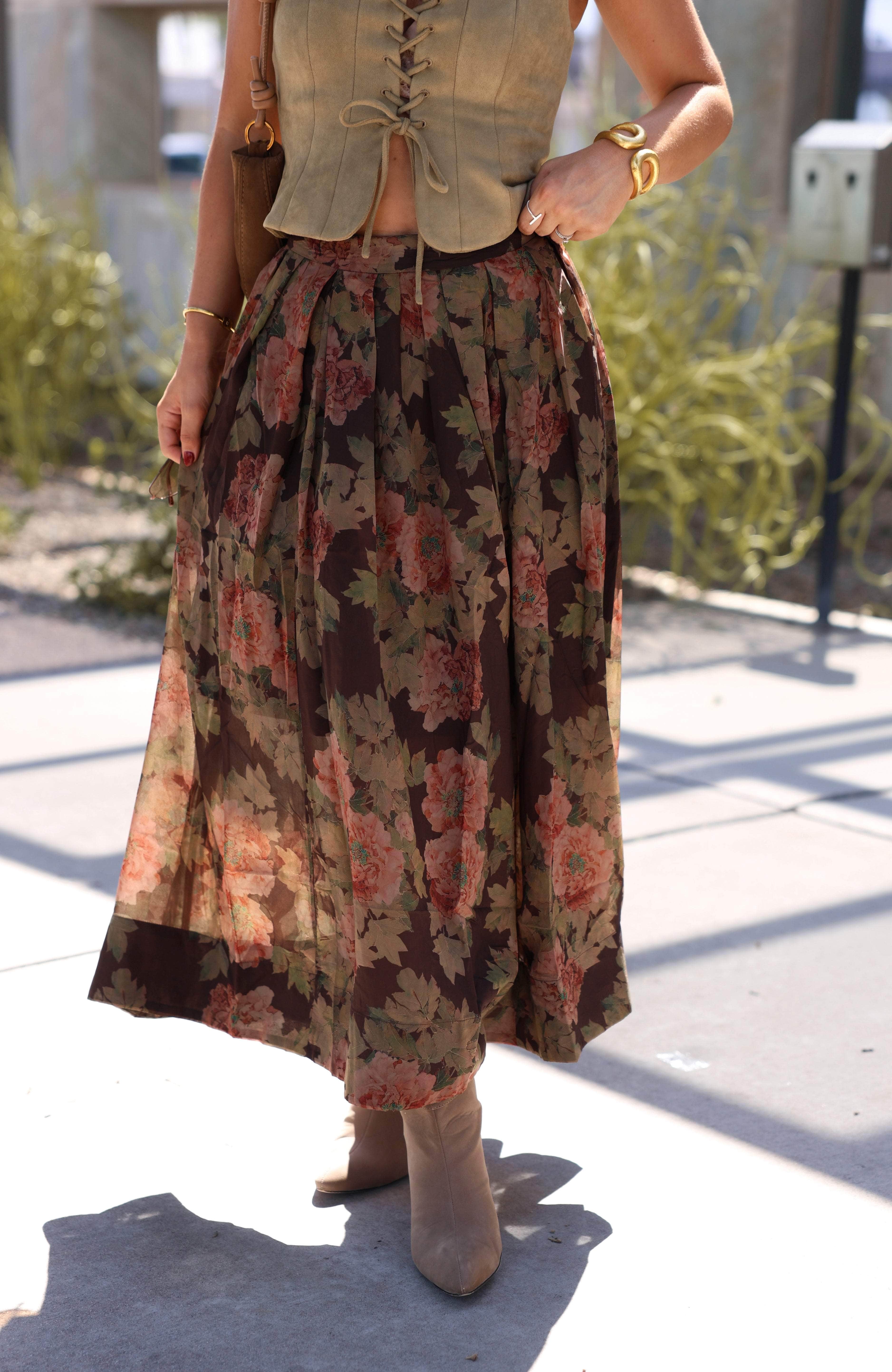 Romanticize Fall Floral Skirt