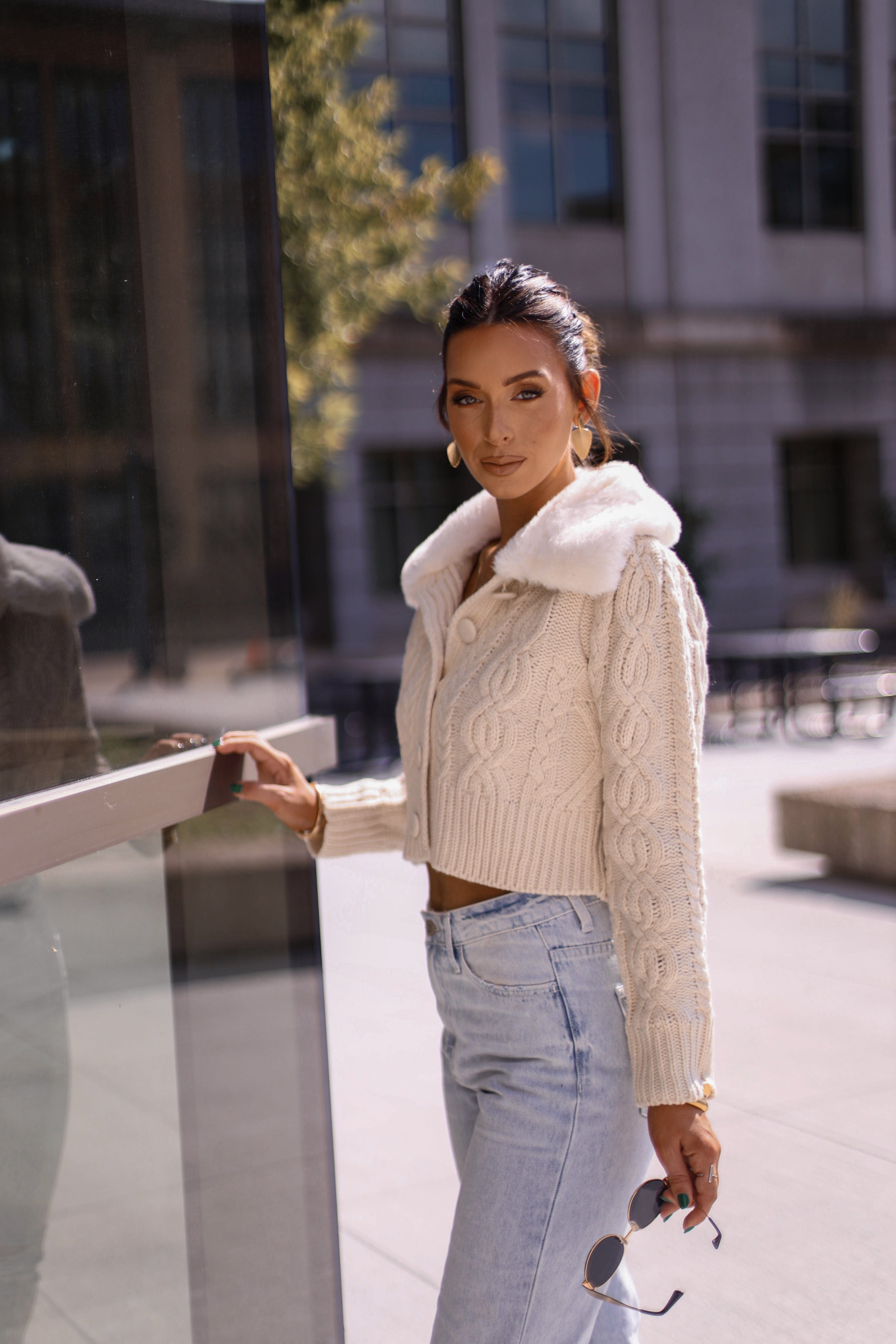 s1696t cropped cardigan w/ faux fur collar Sofie The Label