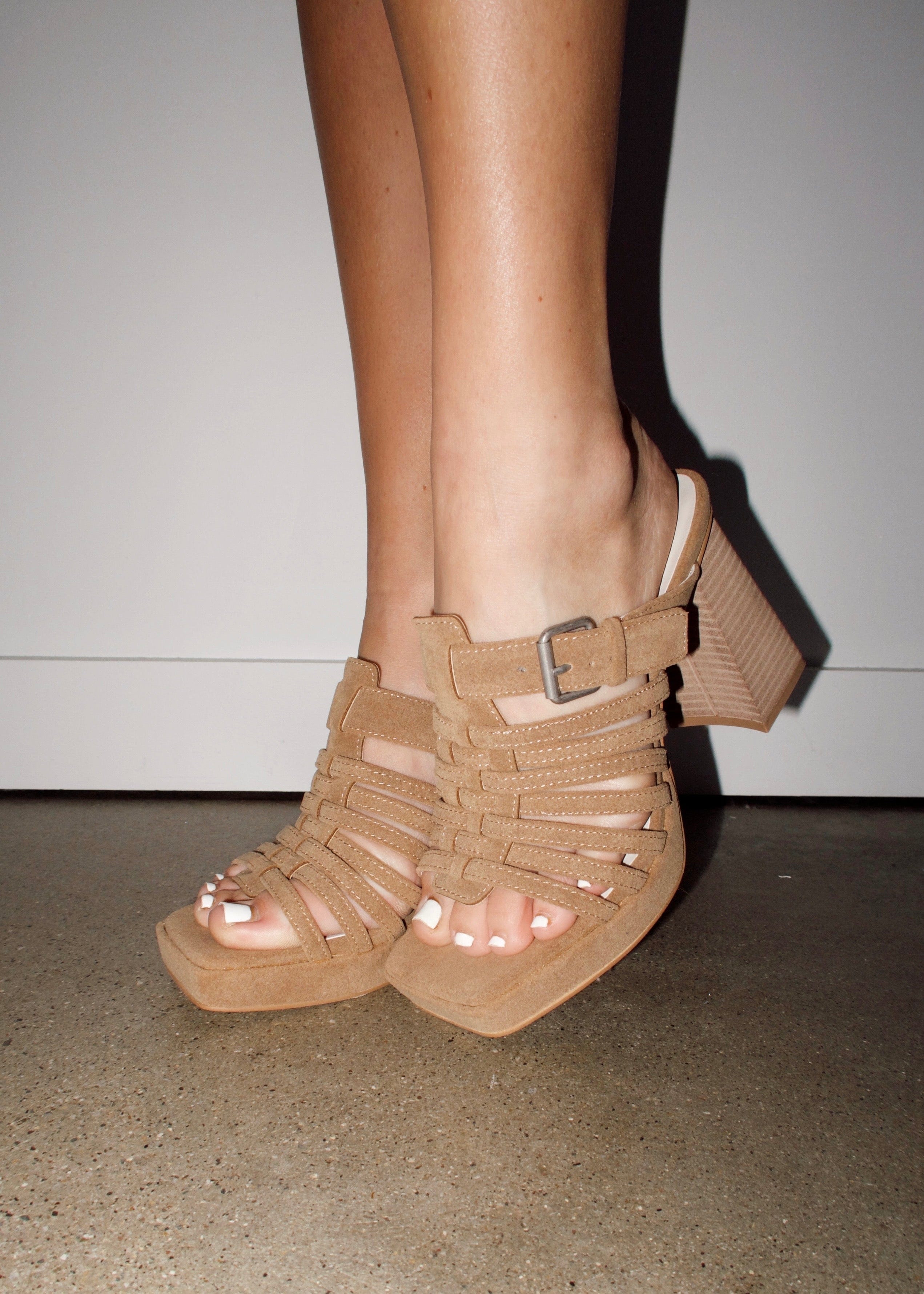 SD169-8 Khaki Rome Free Soul