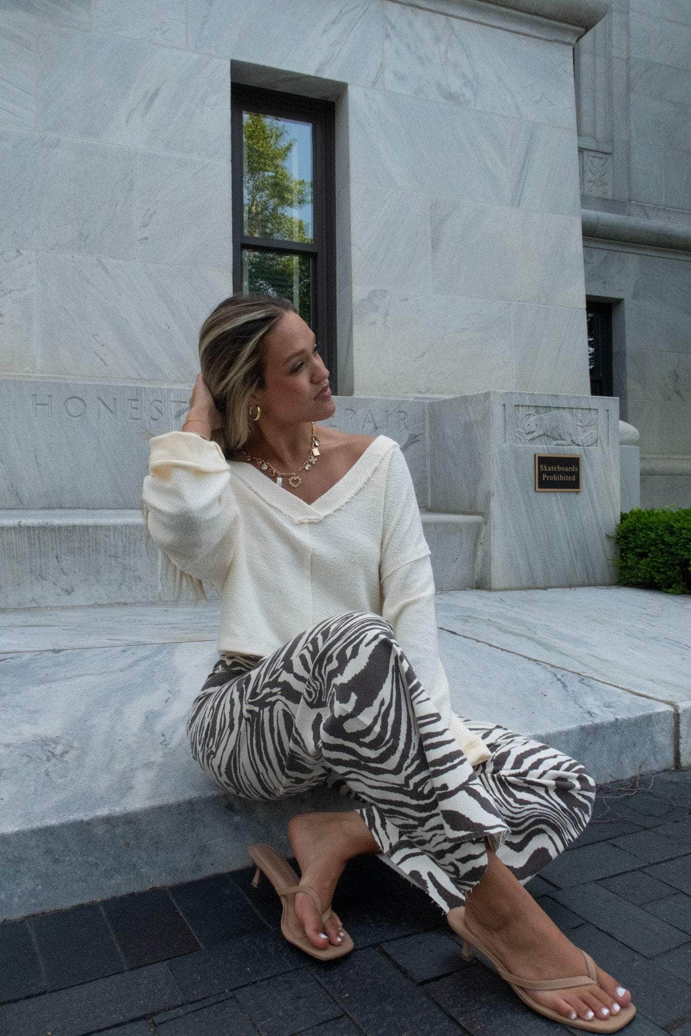 Tie Back Pullover Top