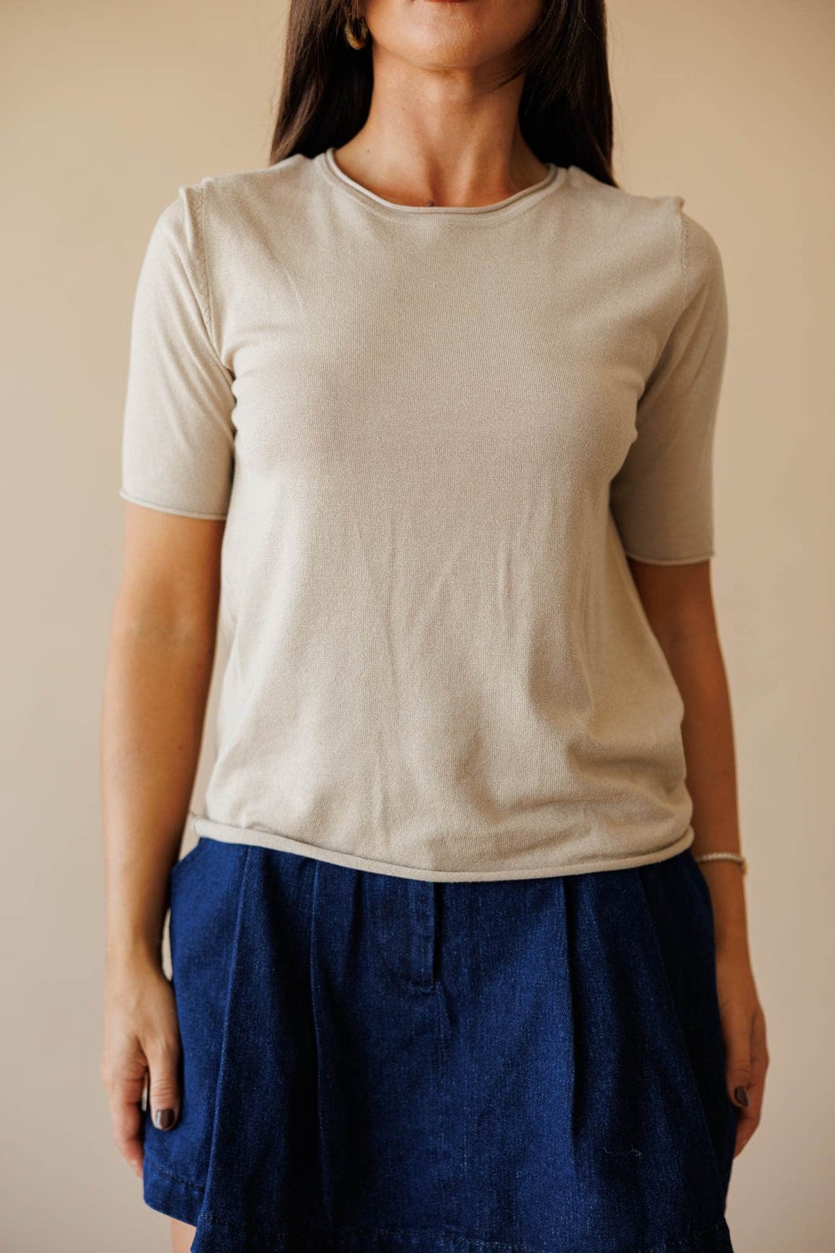 Taupe short sleeve knit top