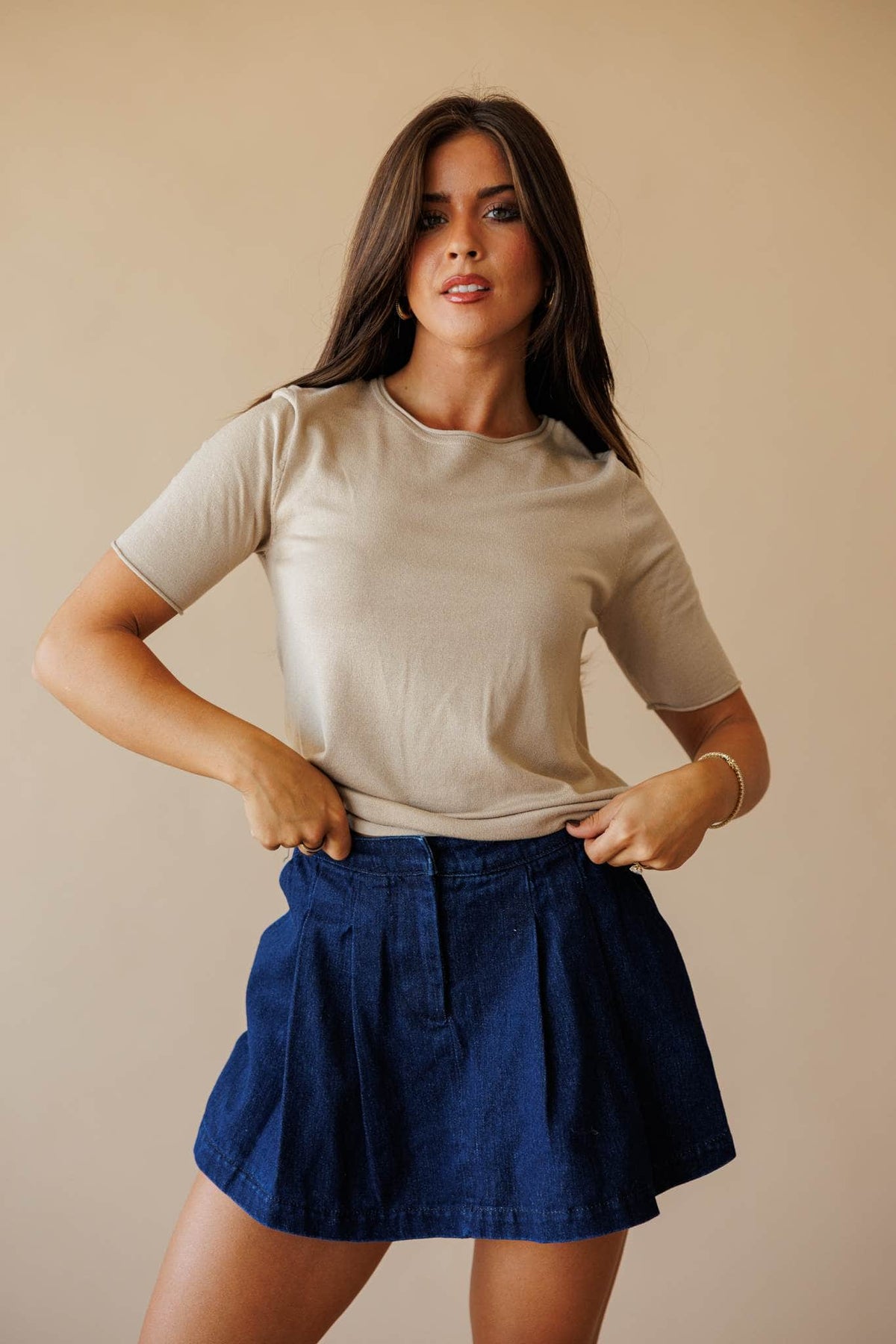 Taupe short sleeve knit top, front view