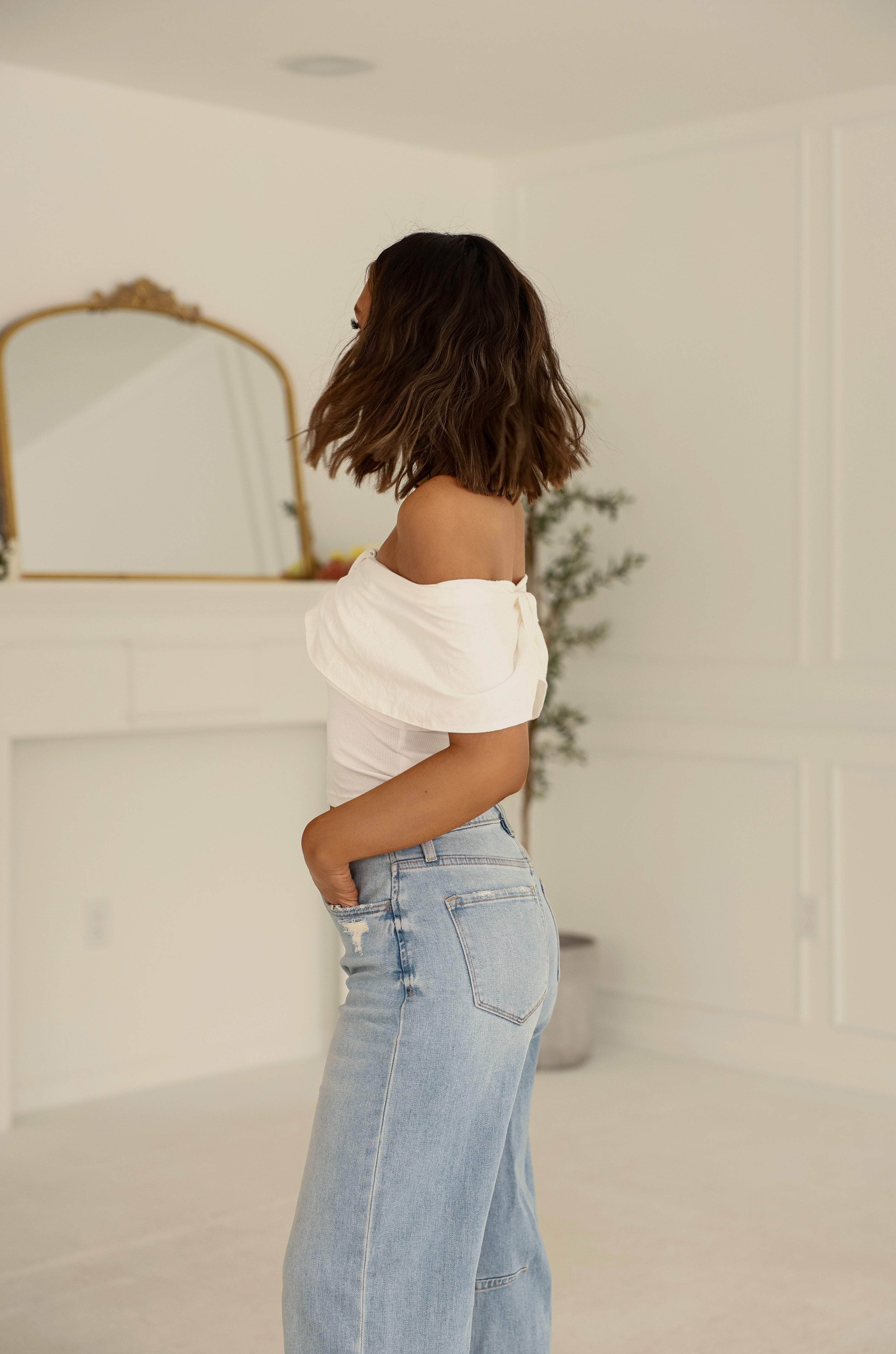 Twist Your Story Top