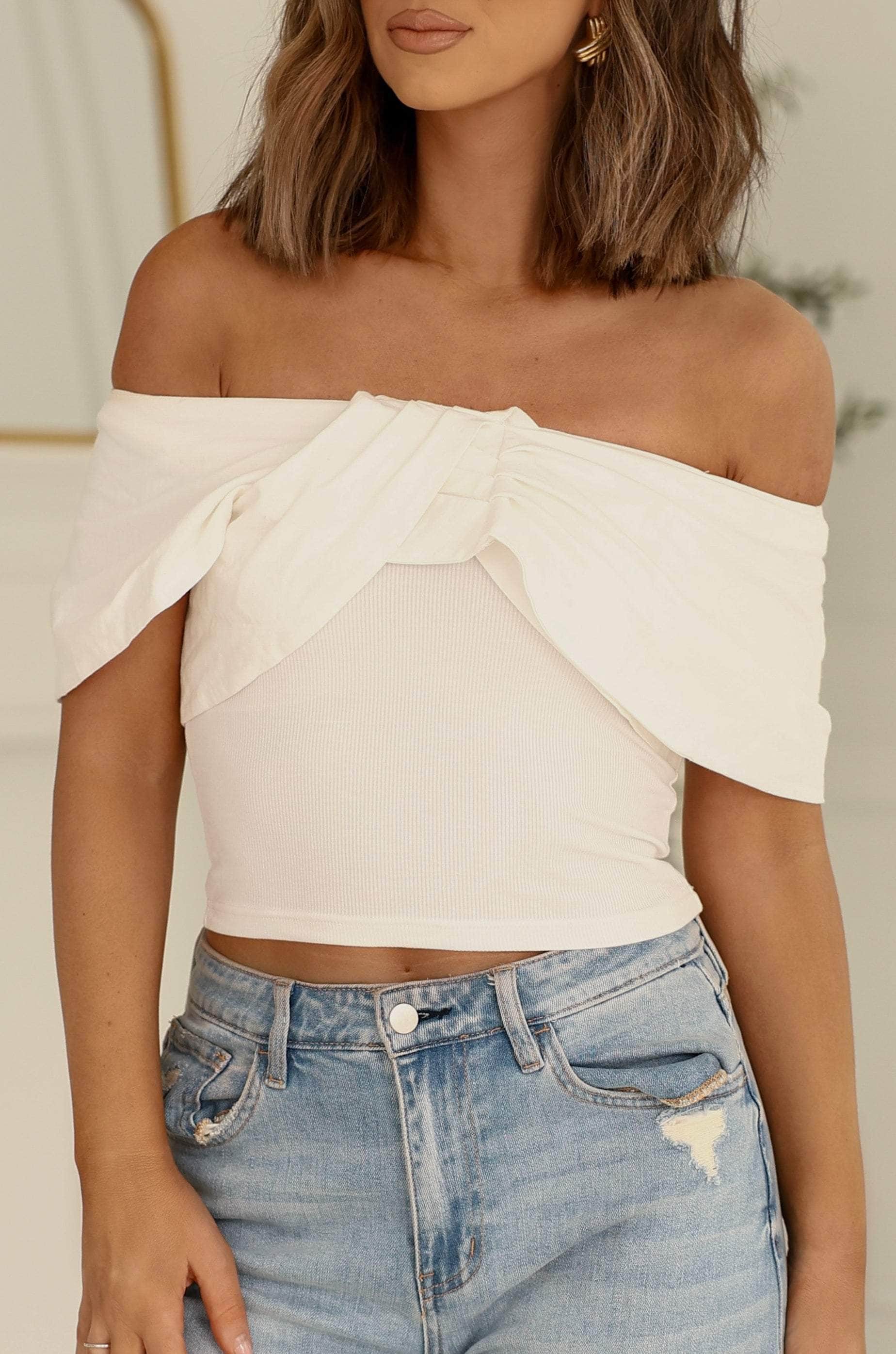 Twist Your Story Top