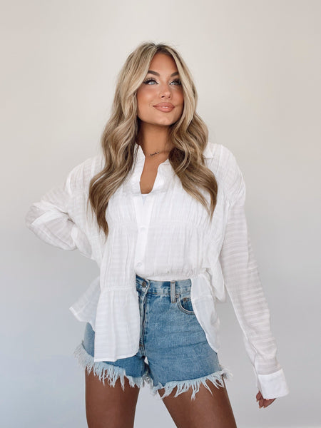 Sophisticated Summer Button Down – Lane 201