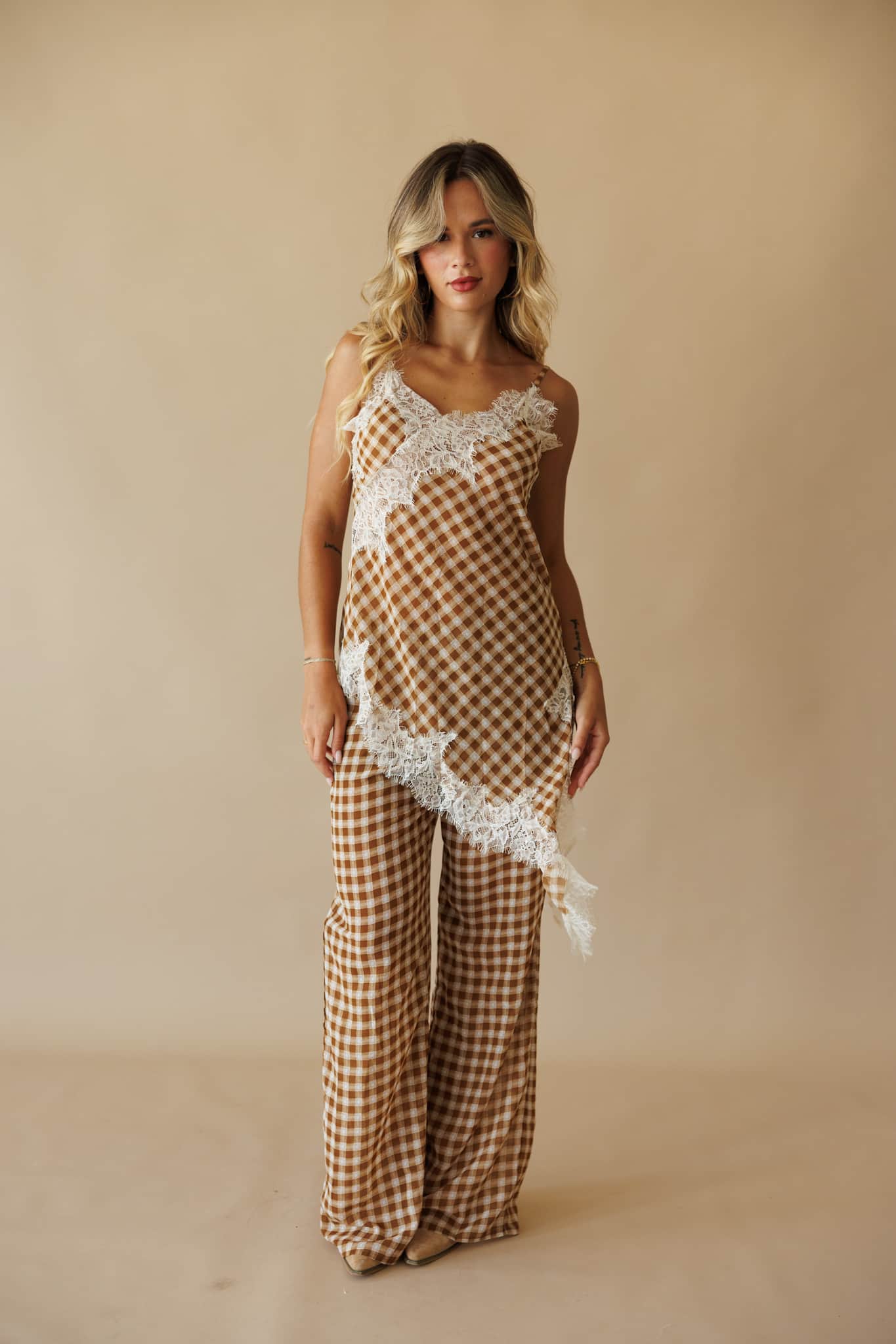 Gingham Poise Lace Top