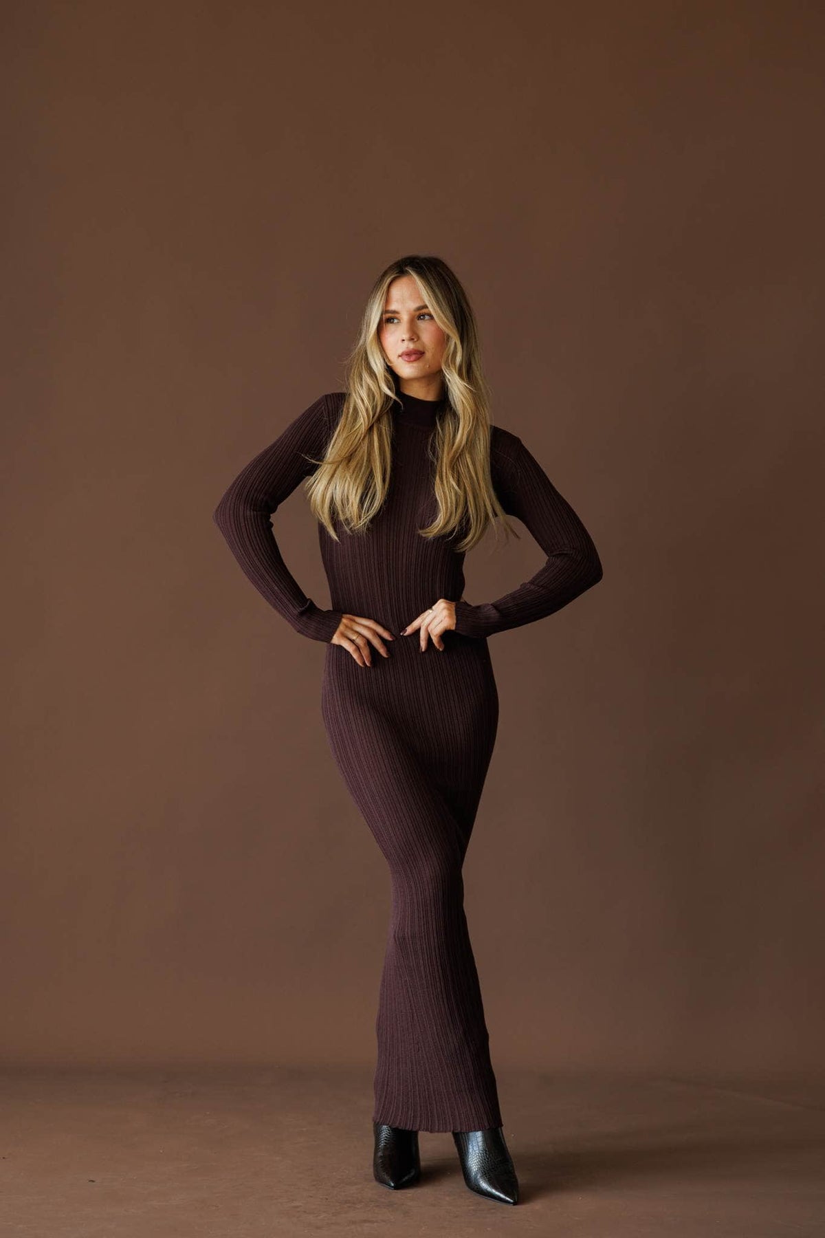 Ribbed knit maxi dress, front view