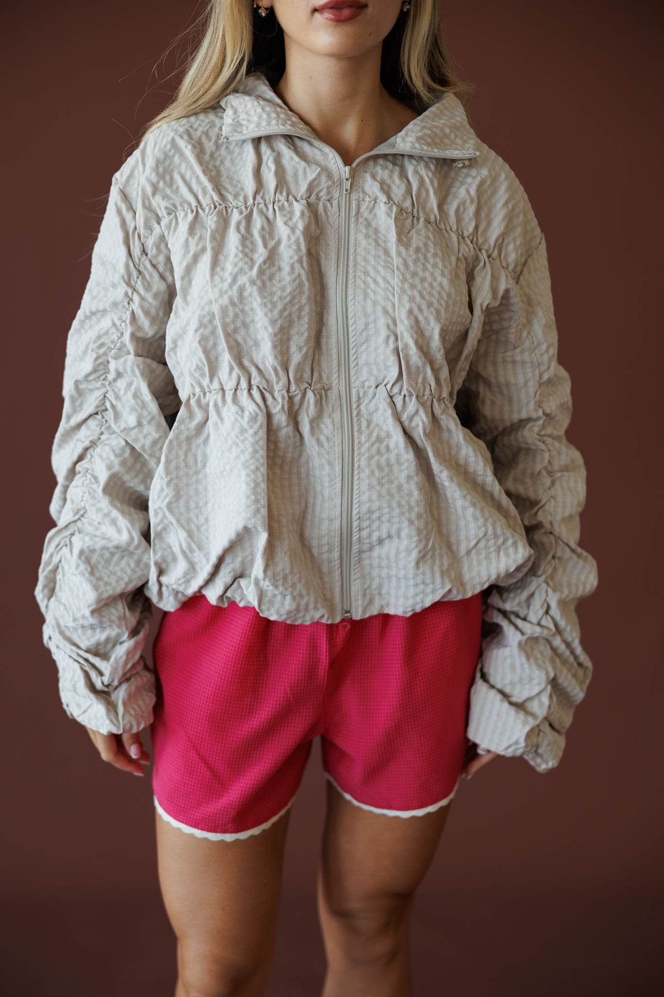beige