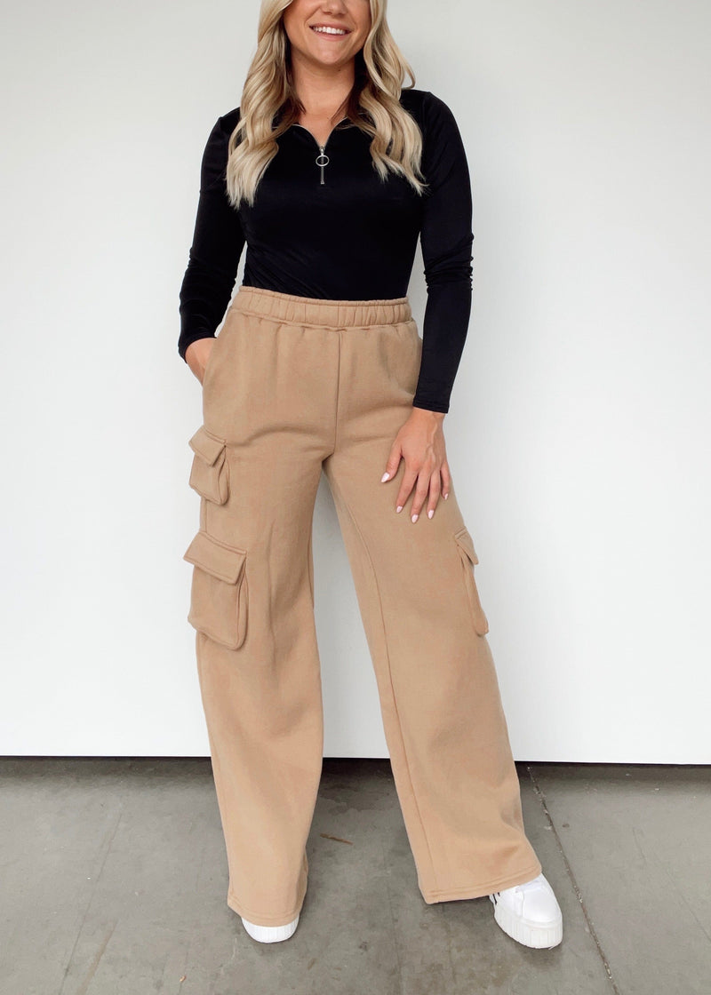 Cameila Mid-Rise Cargo Pants - Sand - Body Glove