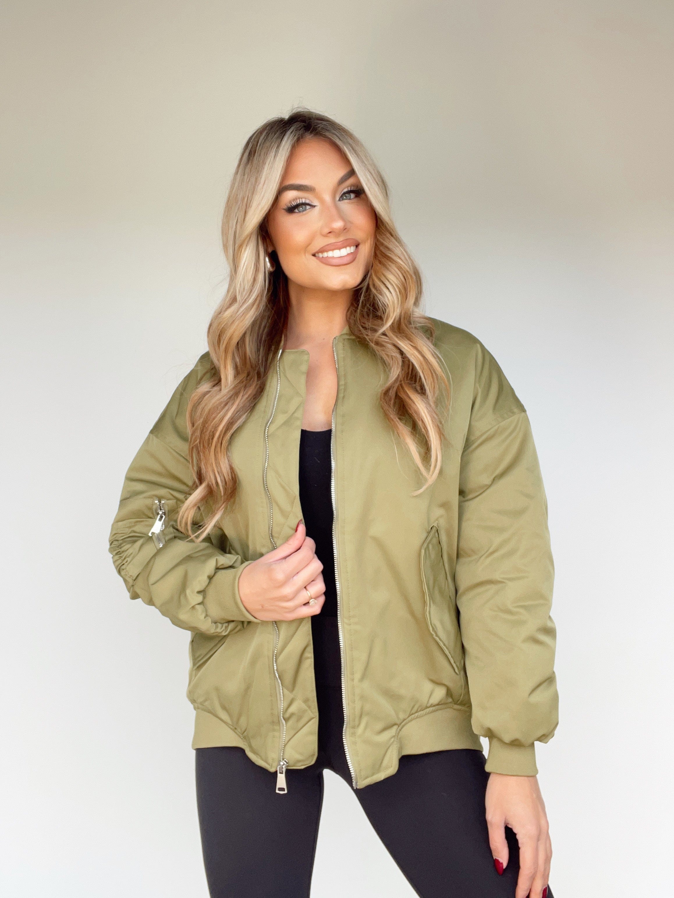 CJ11005A olive bomber jacket Cloud Ten