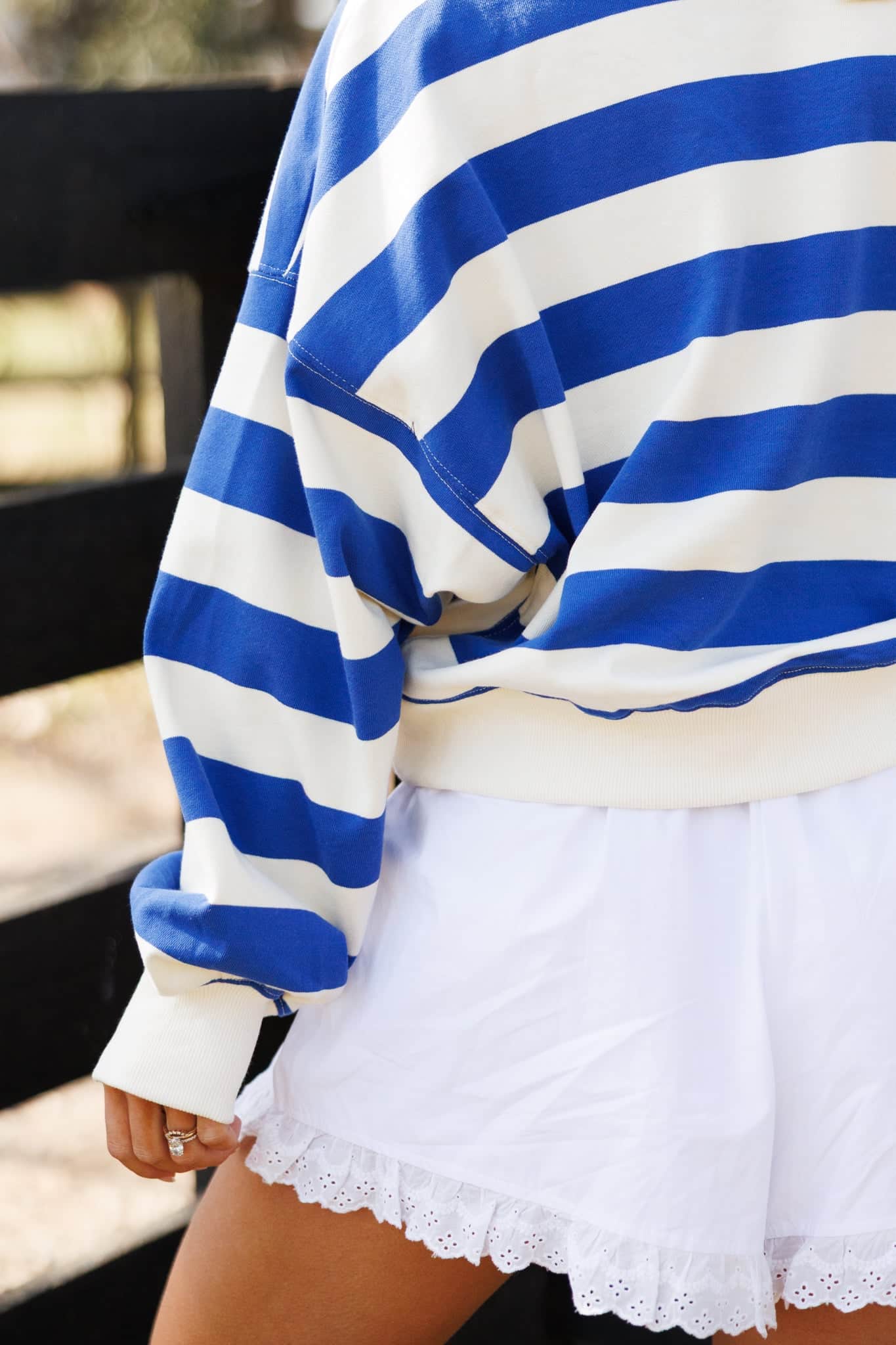 cream blue