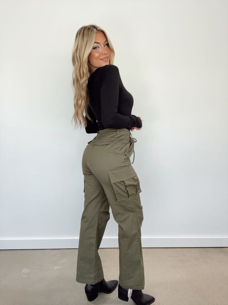 green monochrome | Cargo pants outfit, Clothes, Outfits