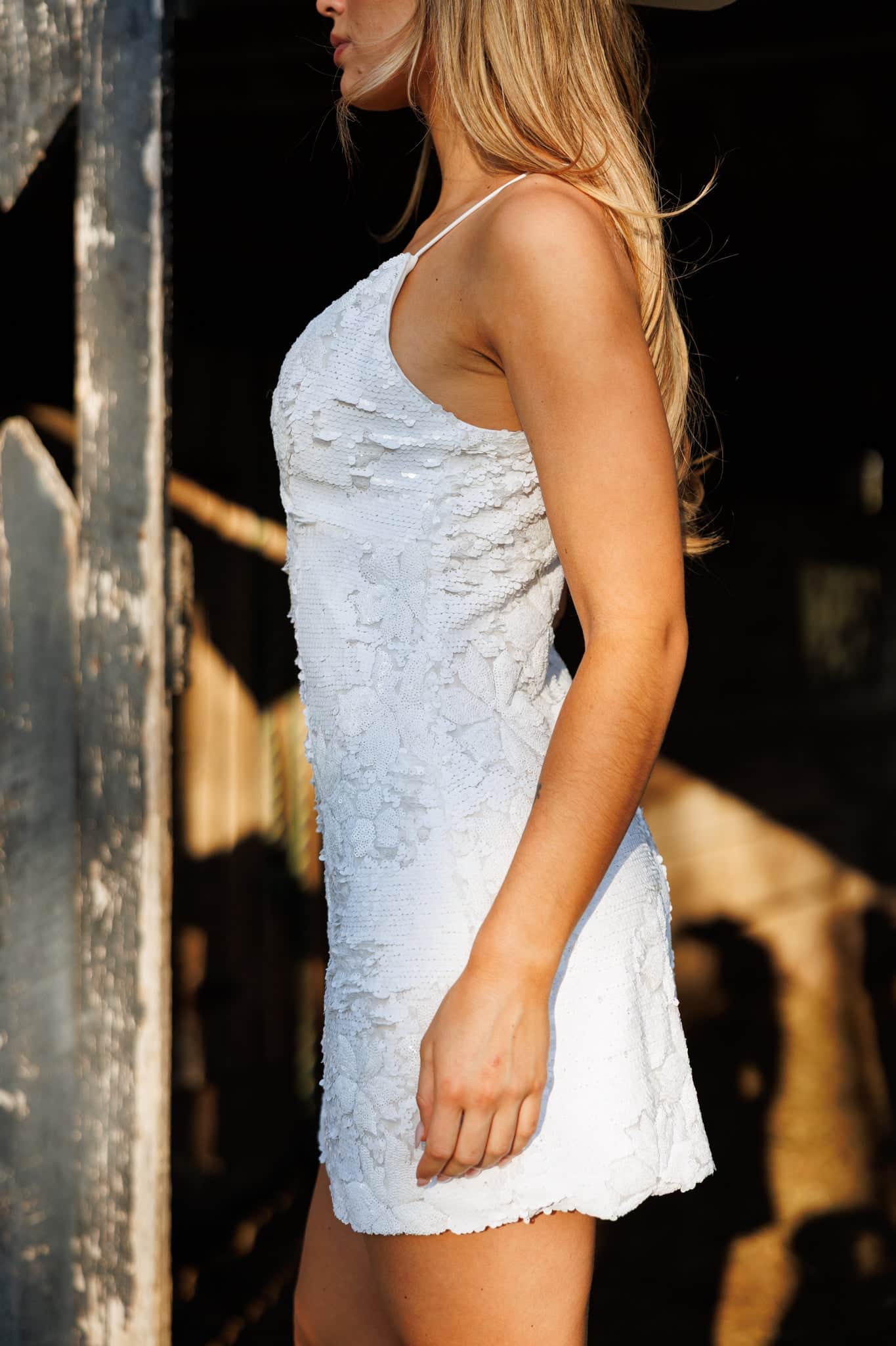 White Floral Sequin Mini Dress L White by Lane 201 White Floral Sequin Mini Dress L White by Lane 201