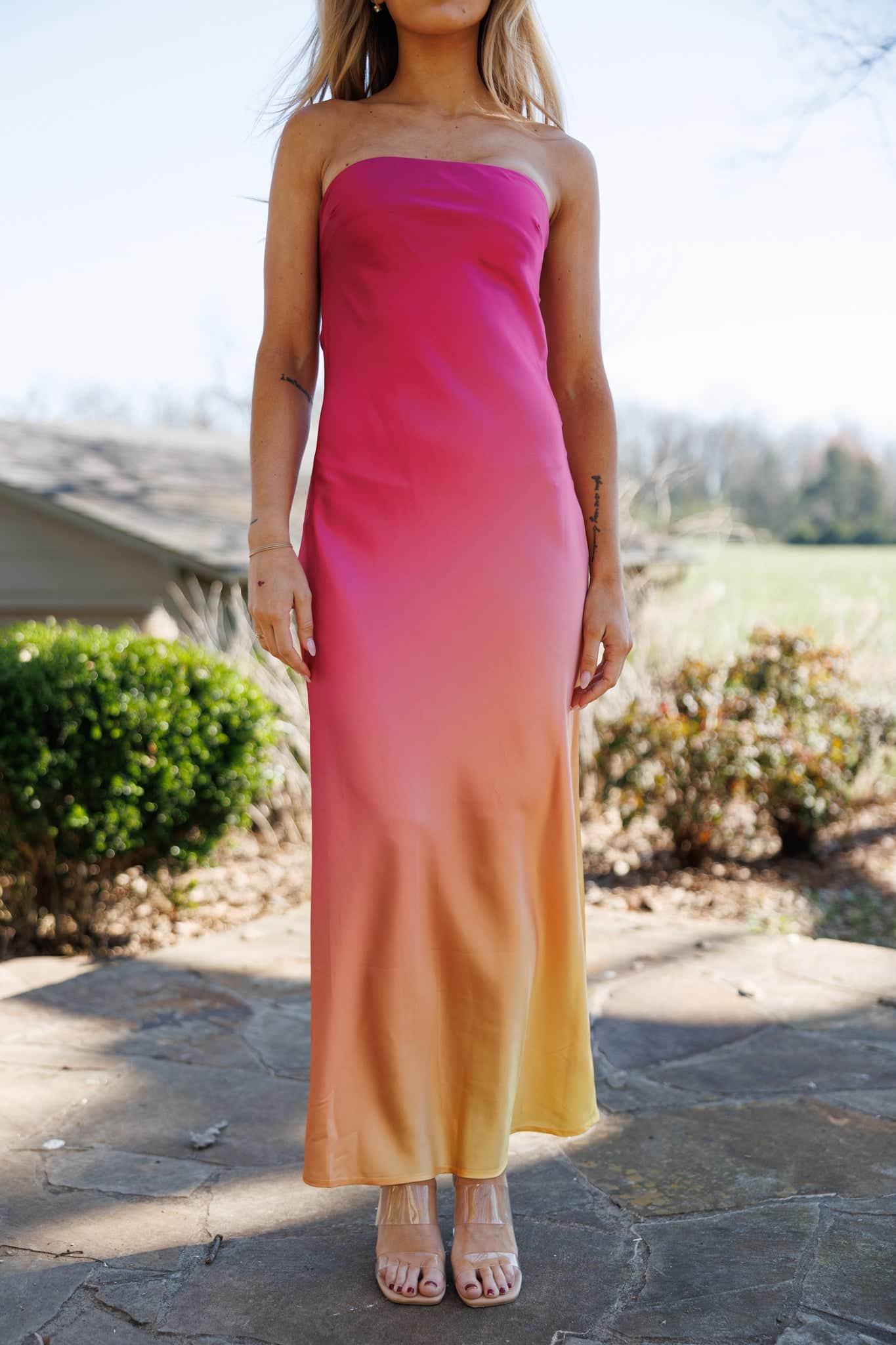 sunset maxi dress Trendy, Chic Women's Clothing Boutique Fore Collection Strapless Elastic Clasp Back Maxi Dress, Pink Ombre, Female, Size L Lane 201