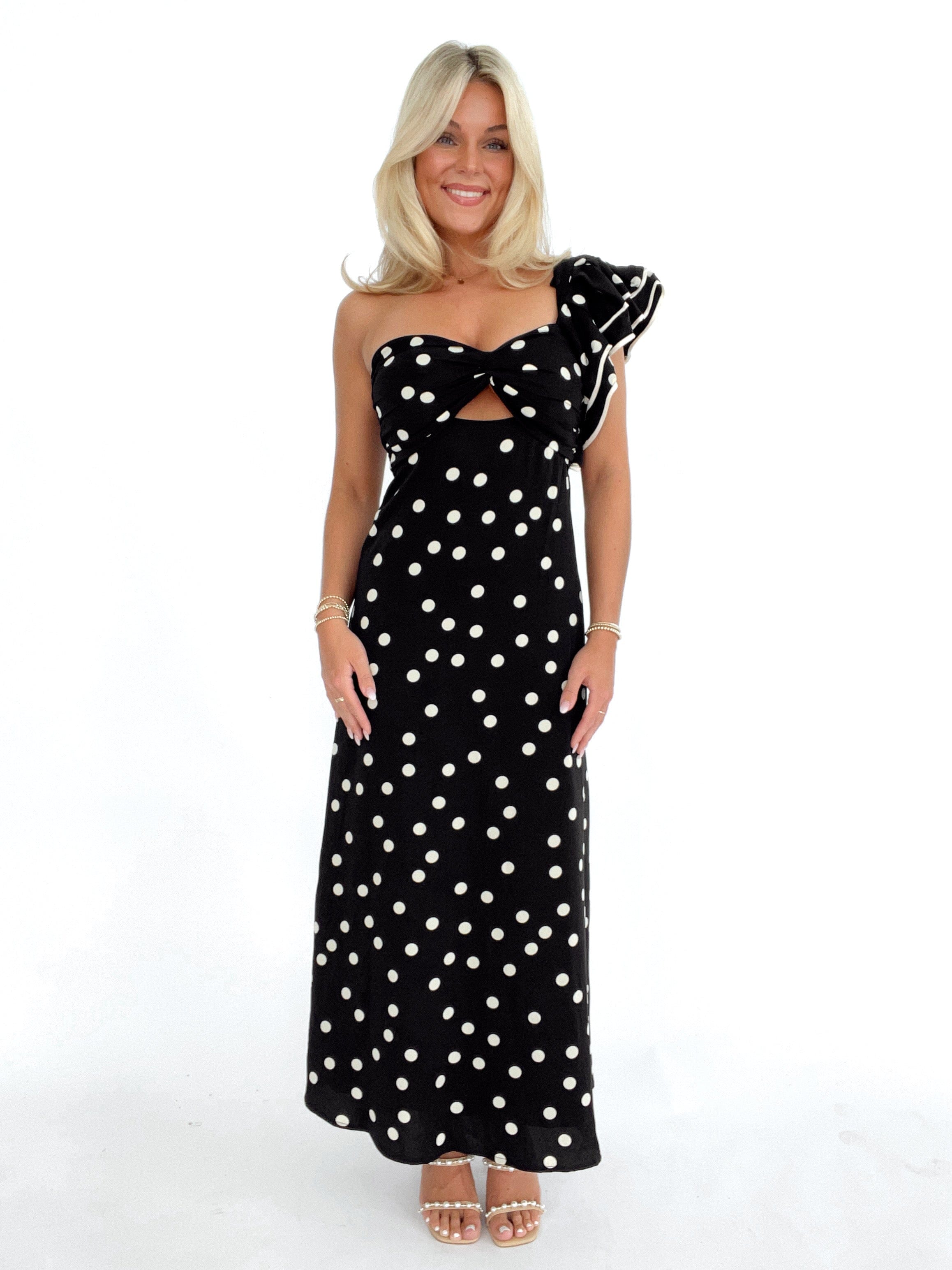 Black and white spot fashion maxi dress