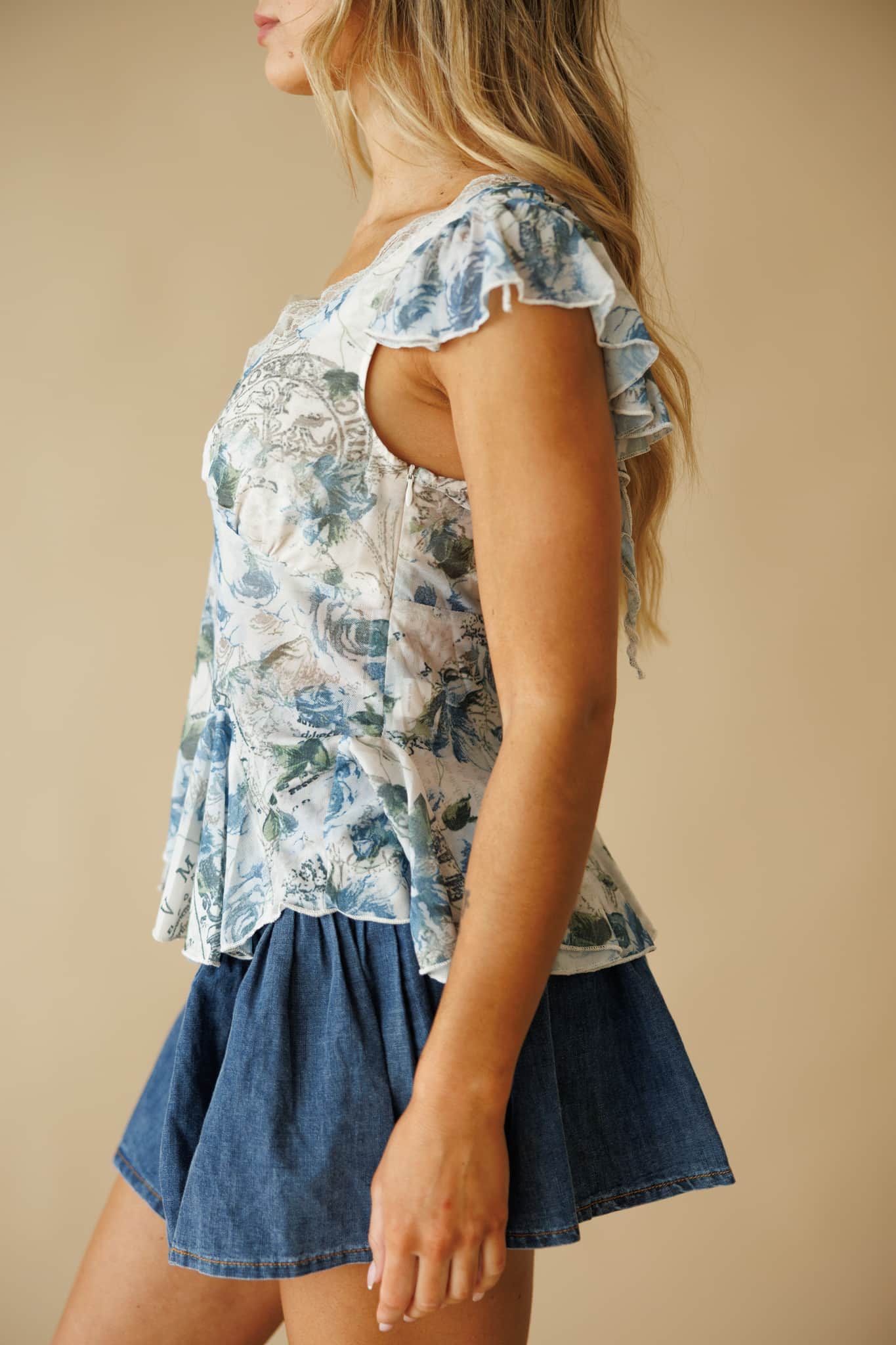 Flutter Sleeve Floral Top