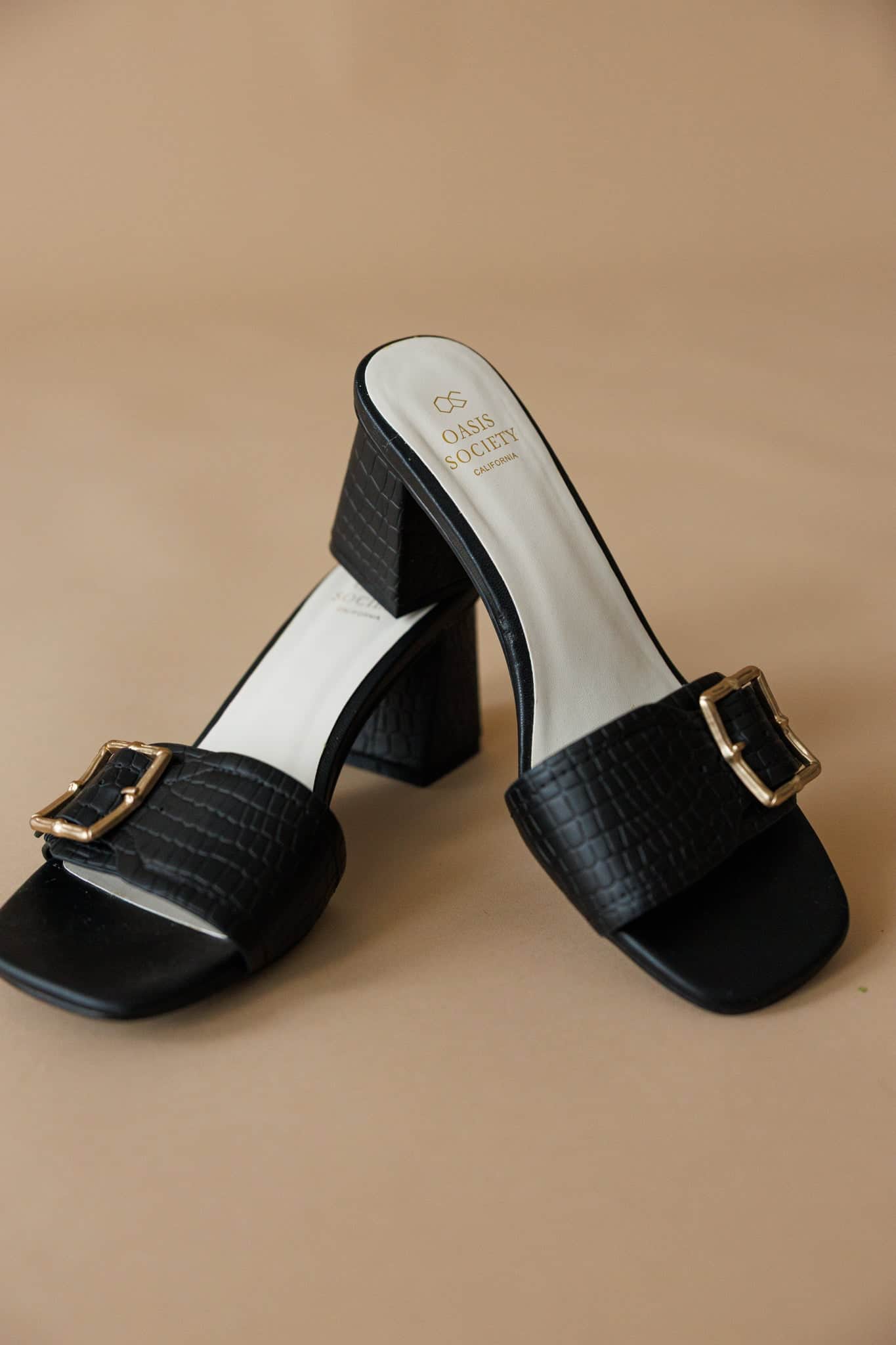 Executive Buckle Heel