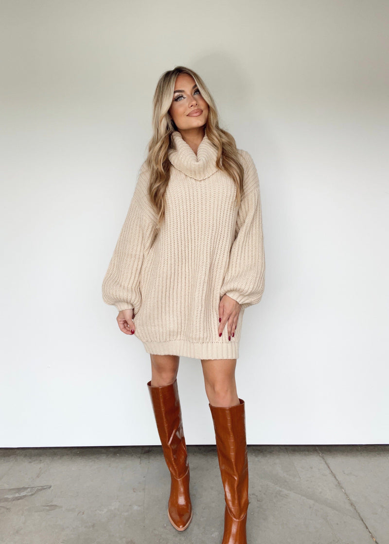 GTB0607-LA cream sweater dress Promesa
