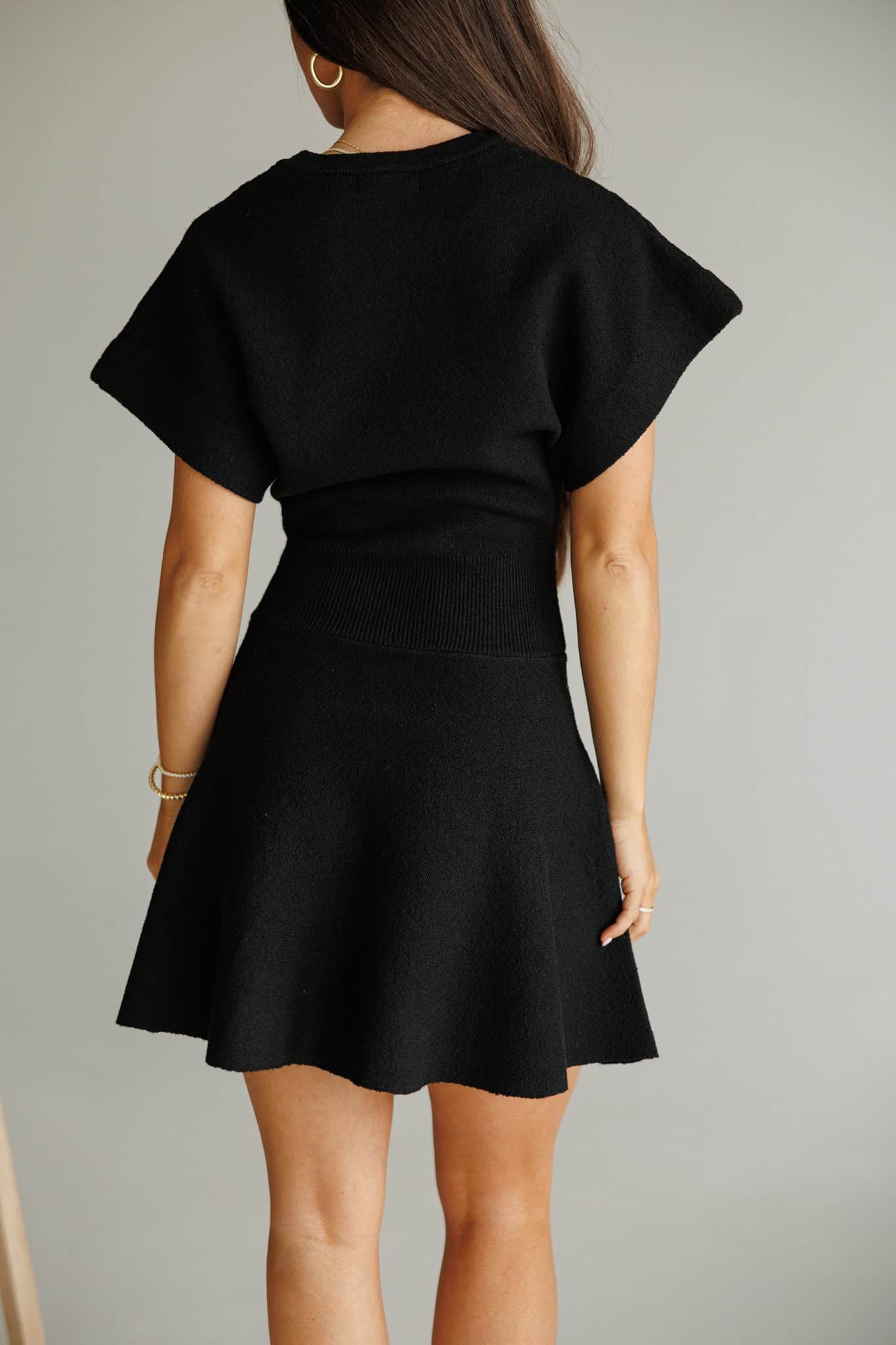 Short Sleeve Mini Sweater Dress | Black Flared Knit Dresses | Lane 201