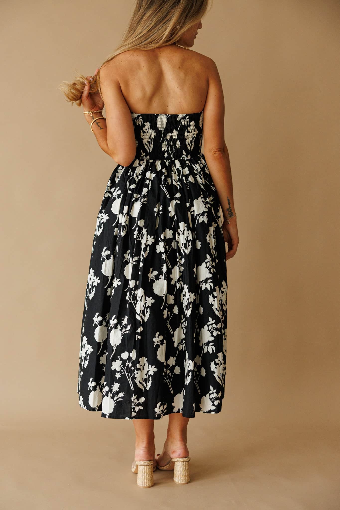 [Pre-Order!] Black Magnolia Dress