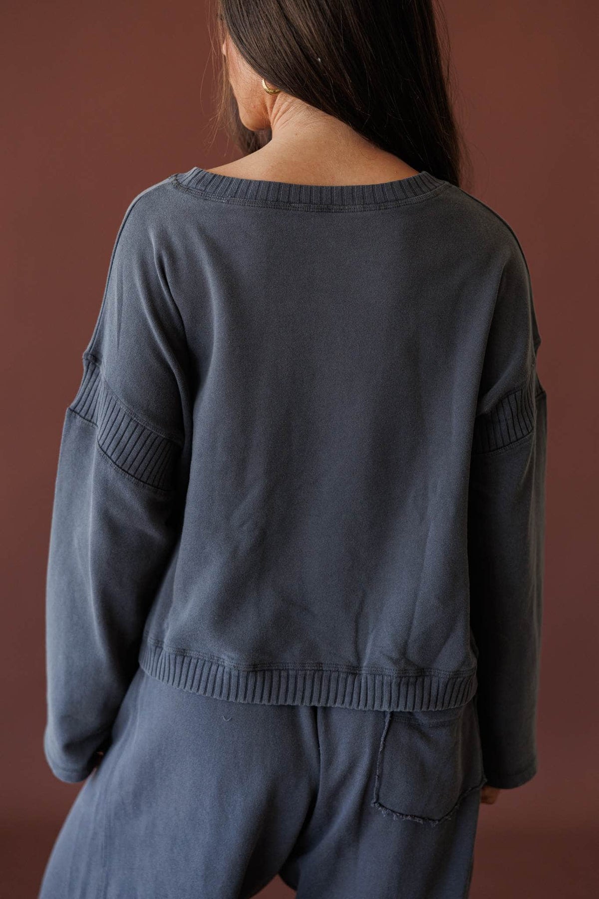Take Five Pullover, back view of the boxy fit