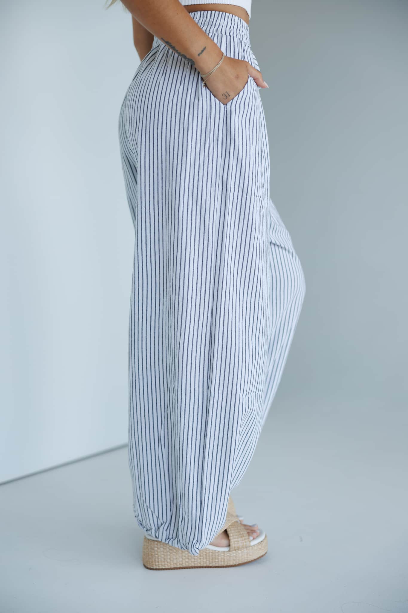 white/black