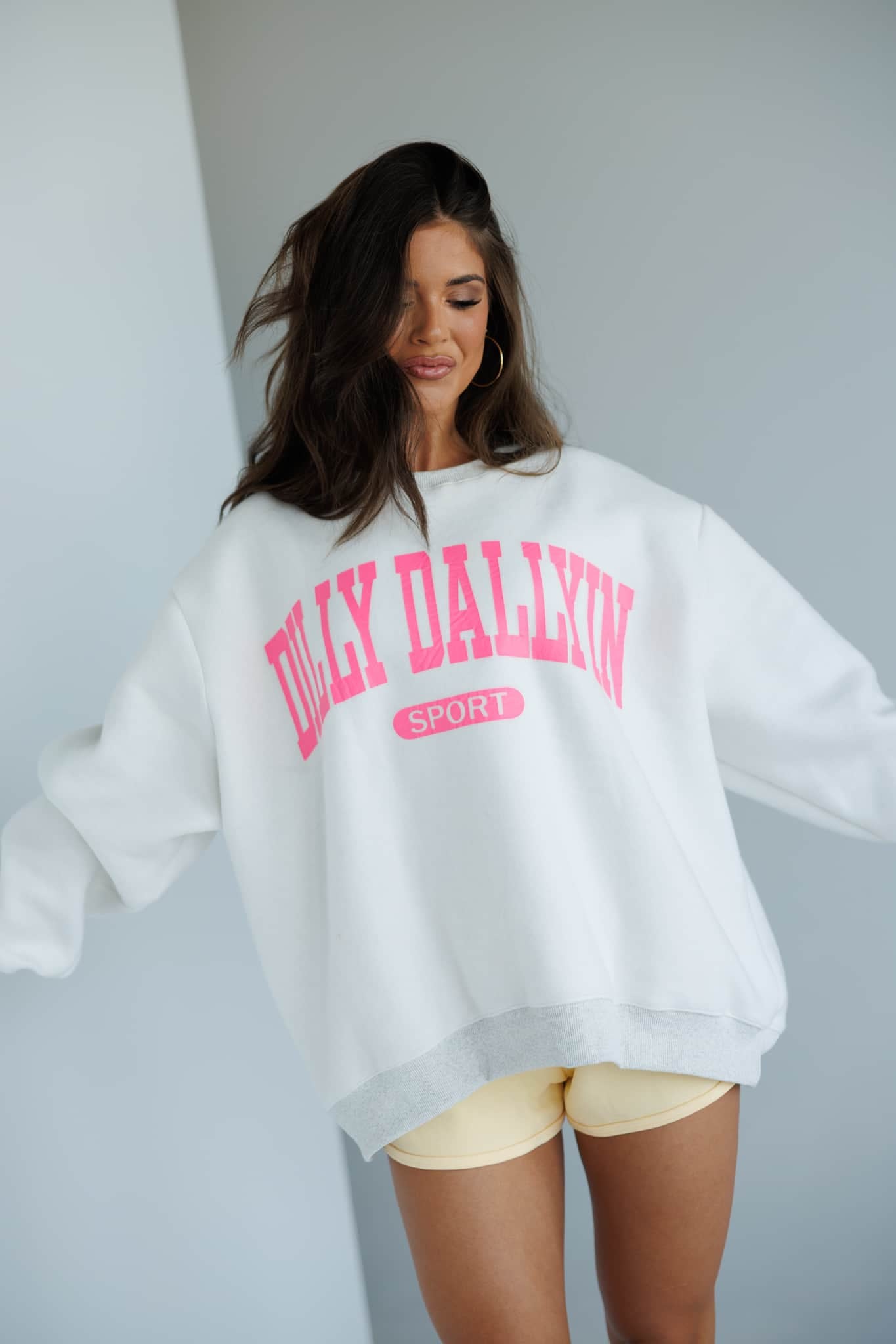 Dilly Dally Reversible Sweatshirt