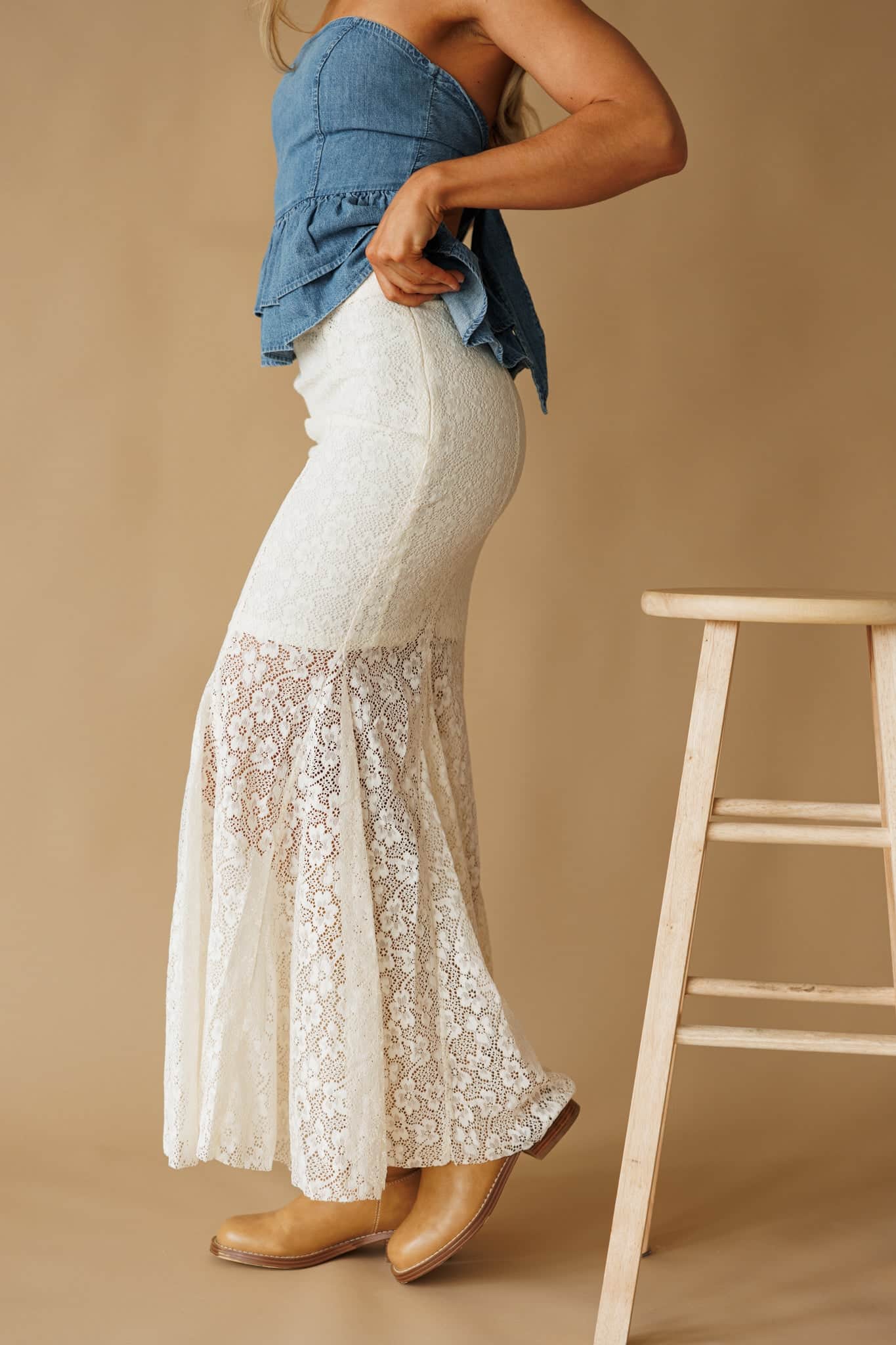 Lace Fitted Mermaid Skirt