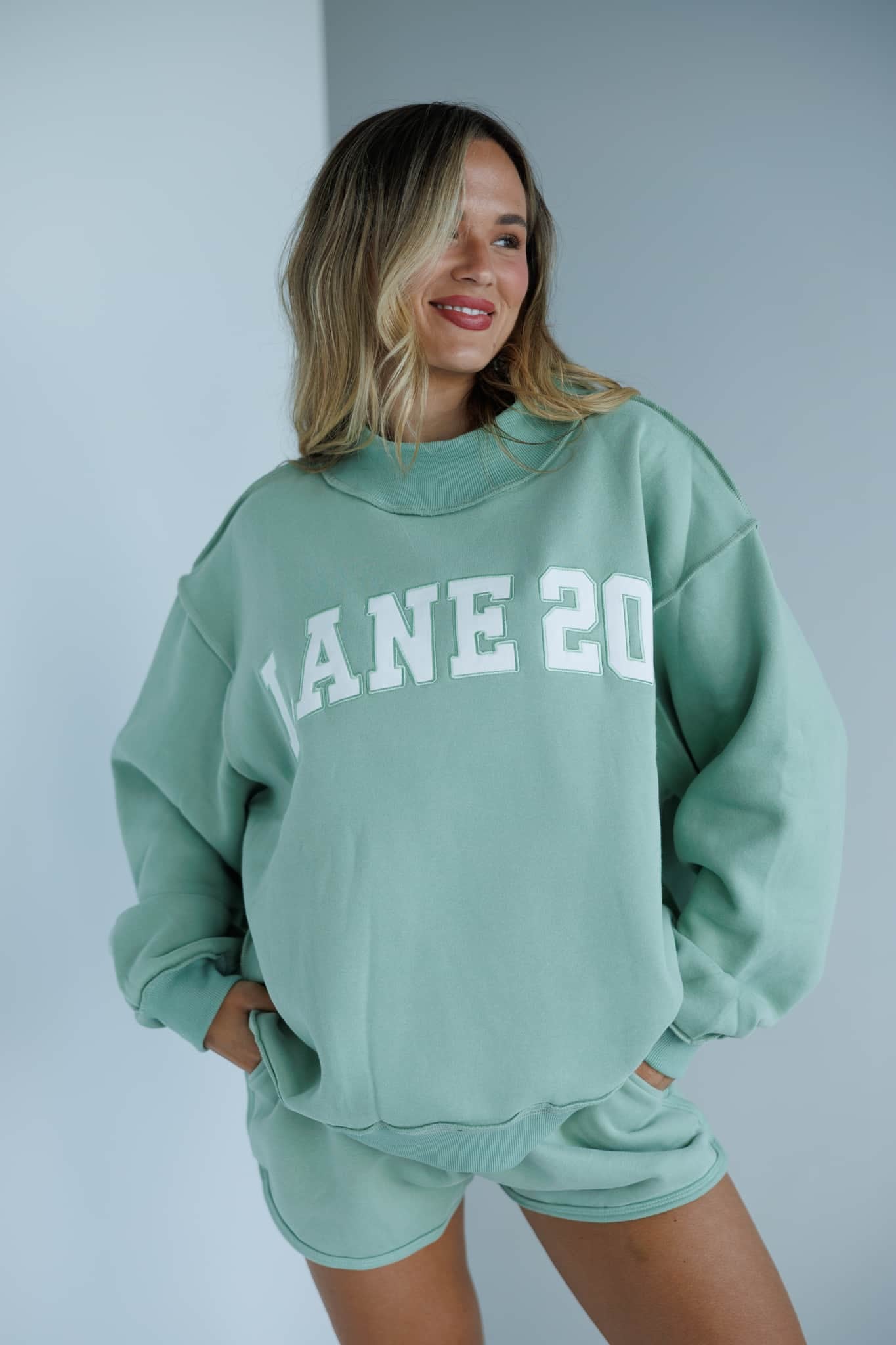 Lane 201 Mock Neck Sweatshirt