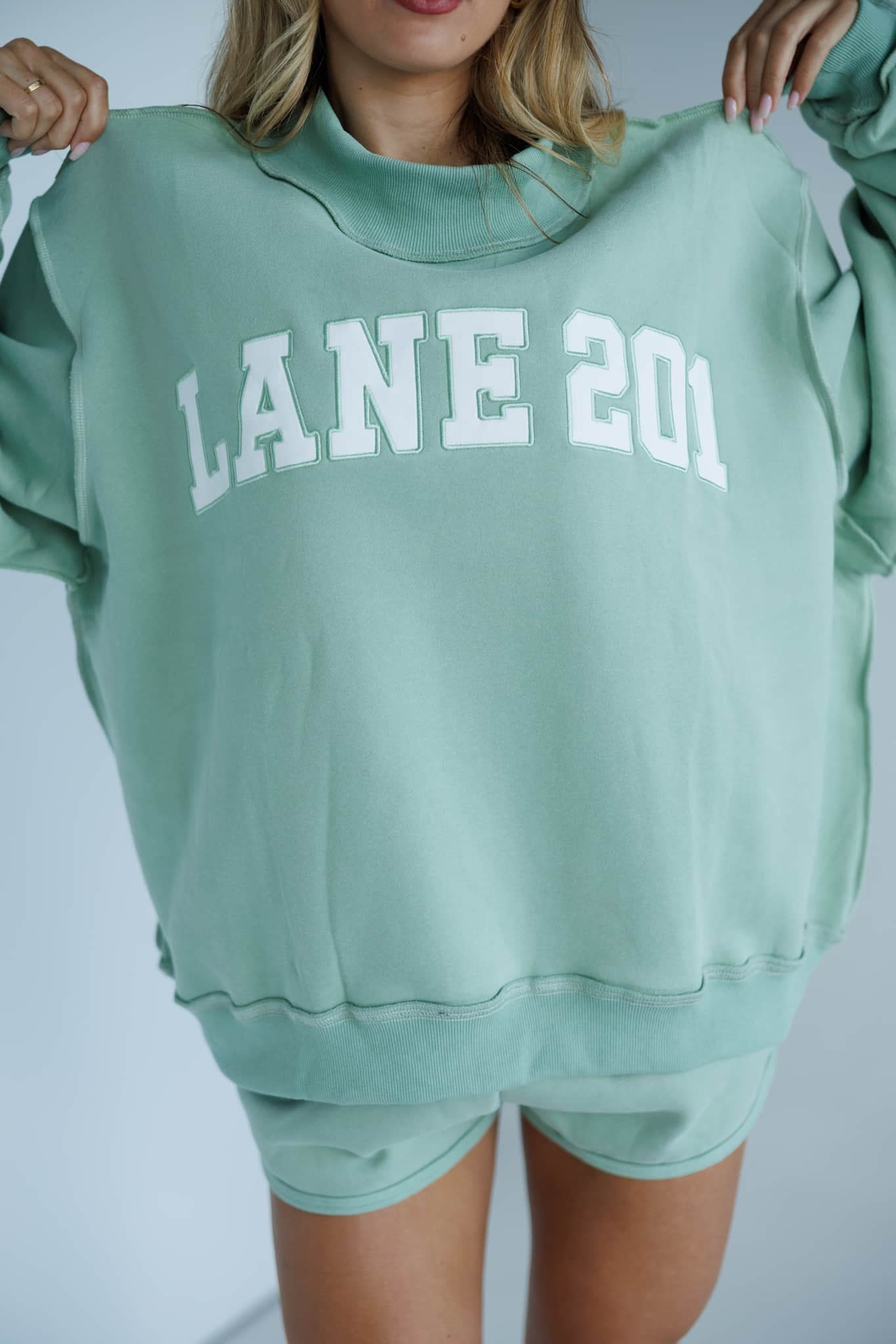 Lane 201 Mock Neck Sweatshirt