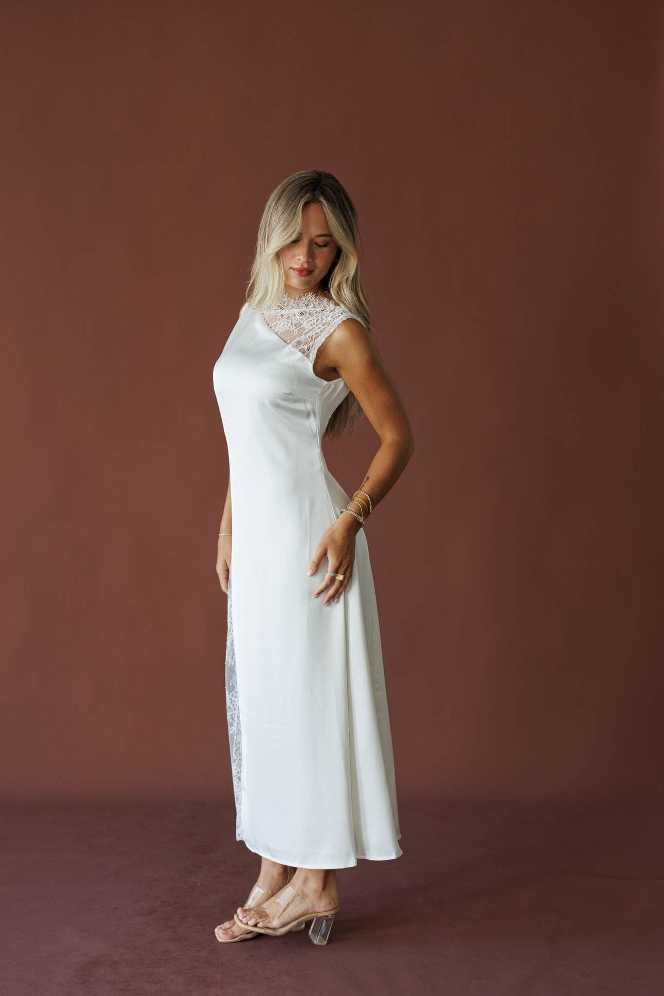 Meet Me In White Dress