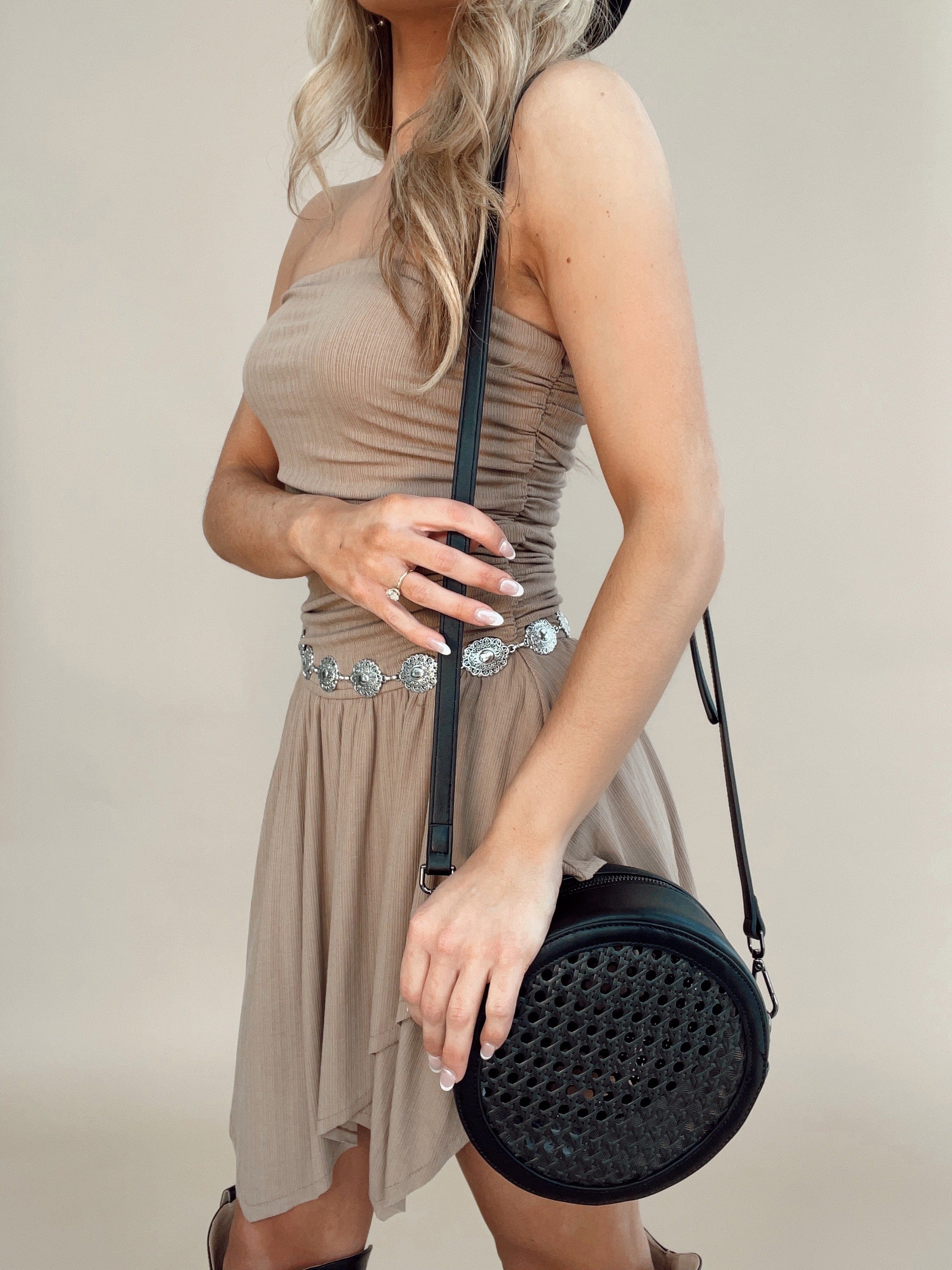 M2443 rattan circular crossbody Jen & Co.