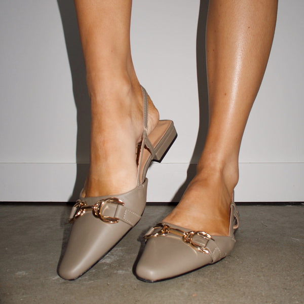 Meredith pointy deals toe slingbacks