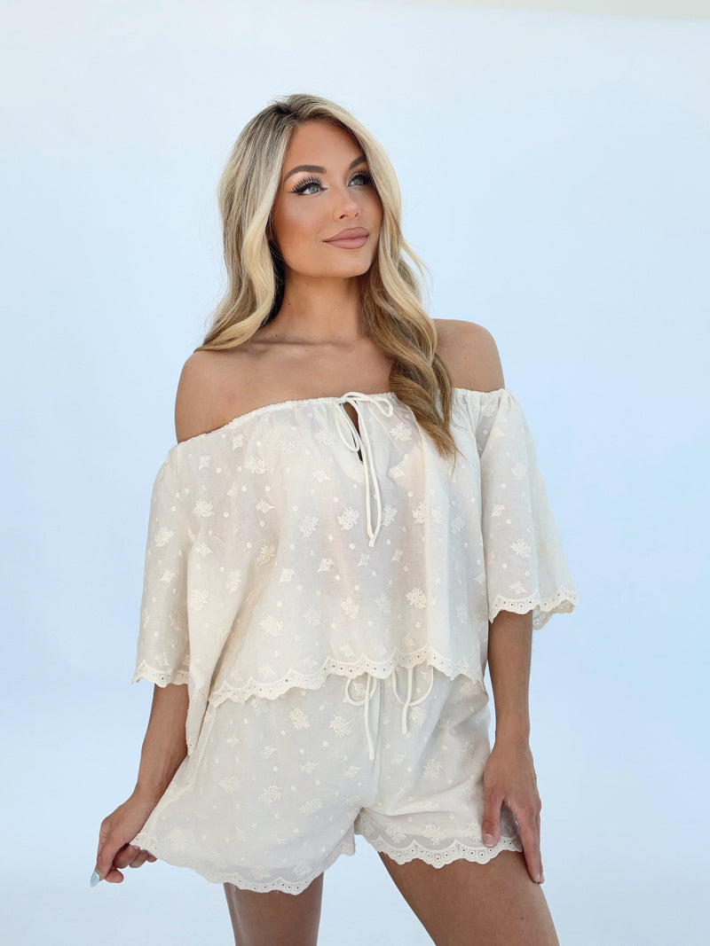 MST7962-T embroidered top MABLE