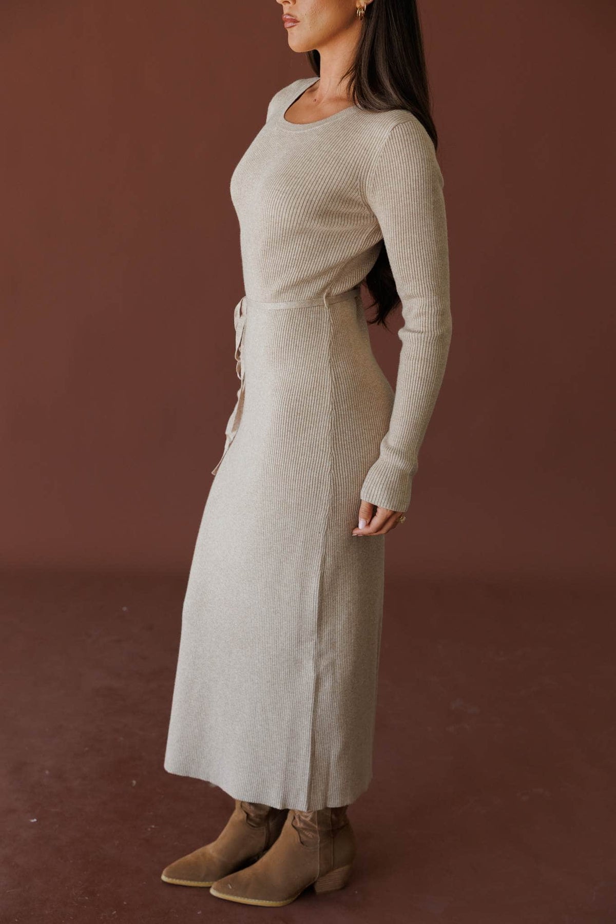 Taupe knit midi dress