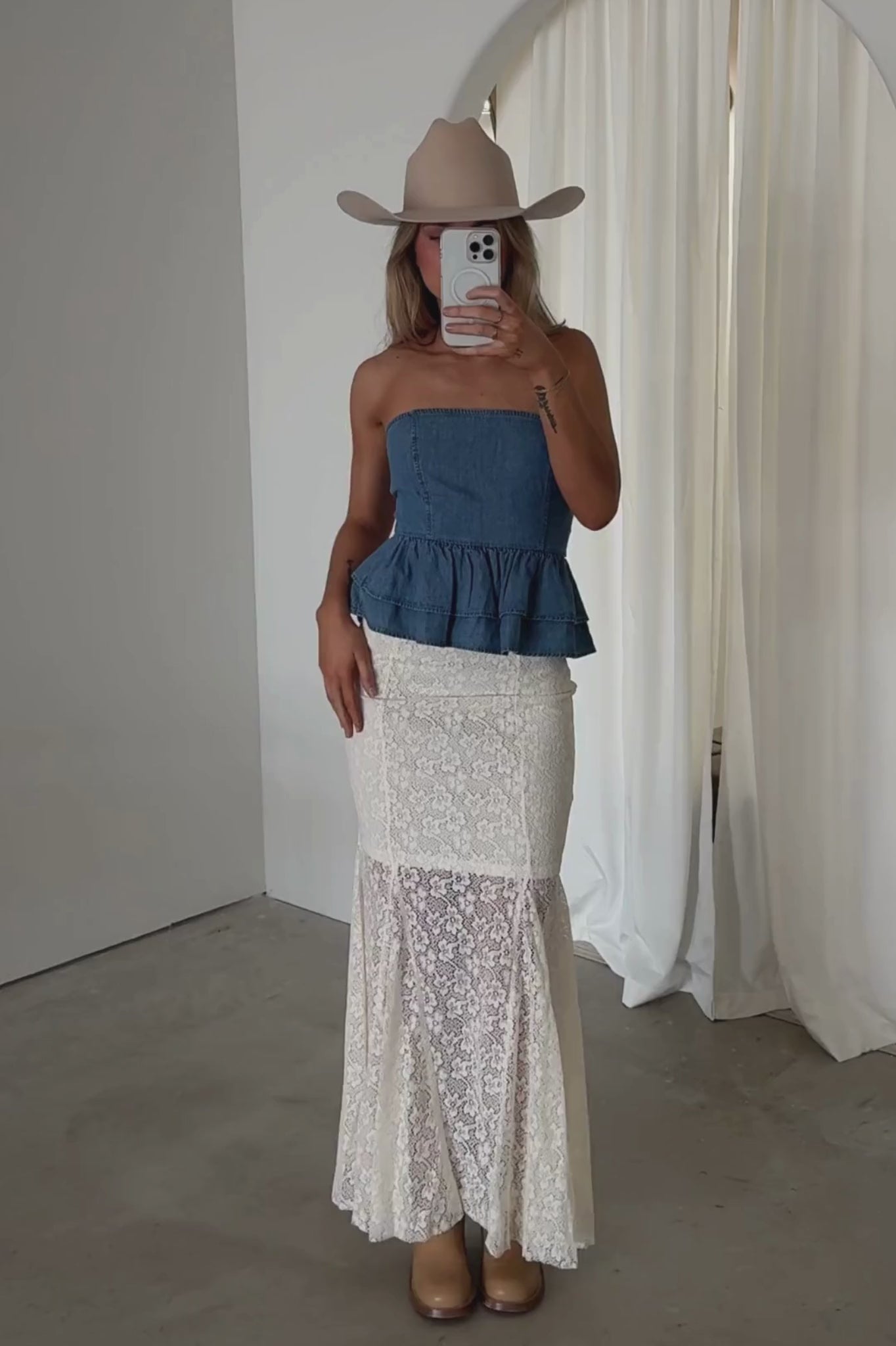 Lace Fitted Mermaid Skirt