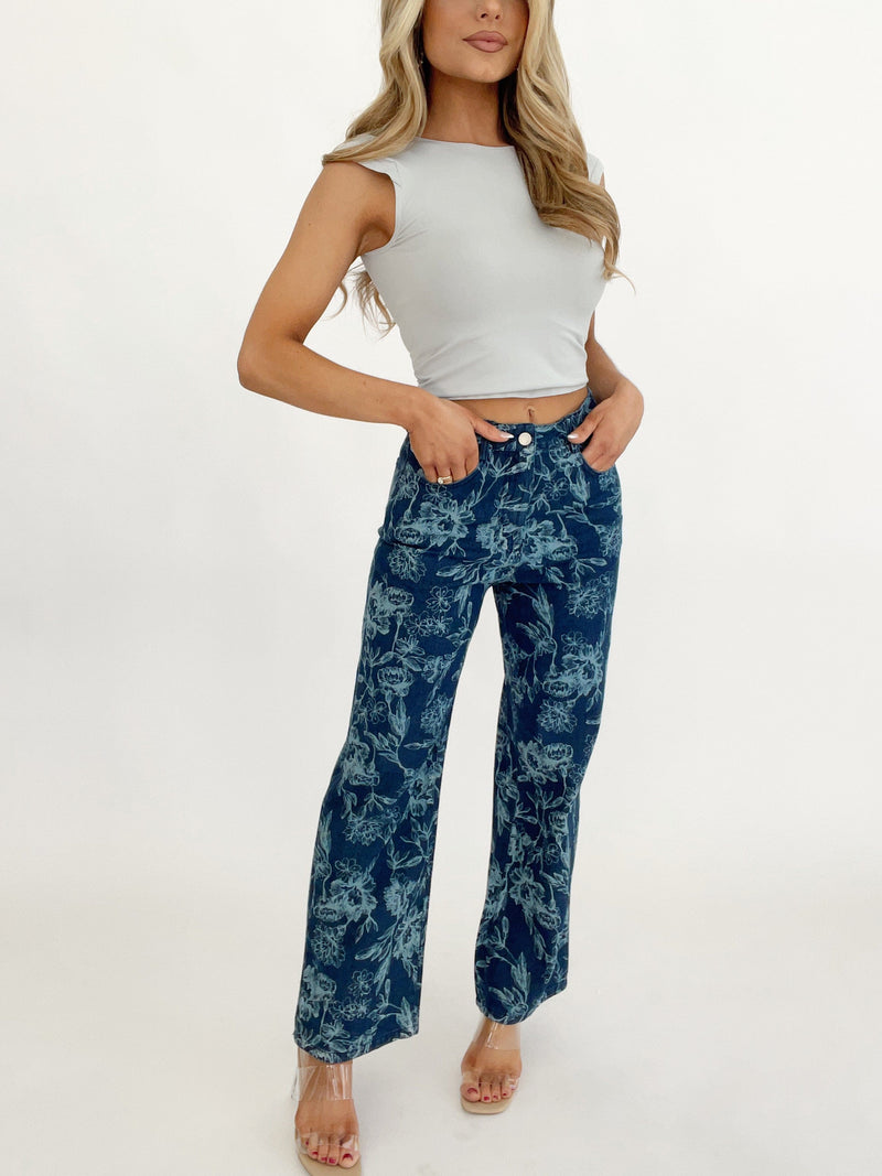 Little Girl Floral Printed Denim Jeans at Rs 900/piece in Mumbai | ID:  19872815730