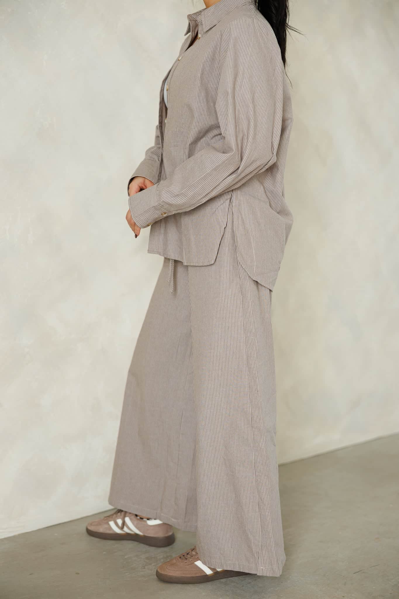 Second Cup Striped Pants