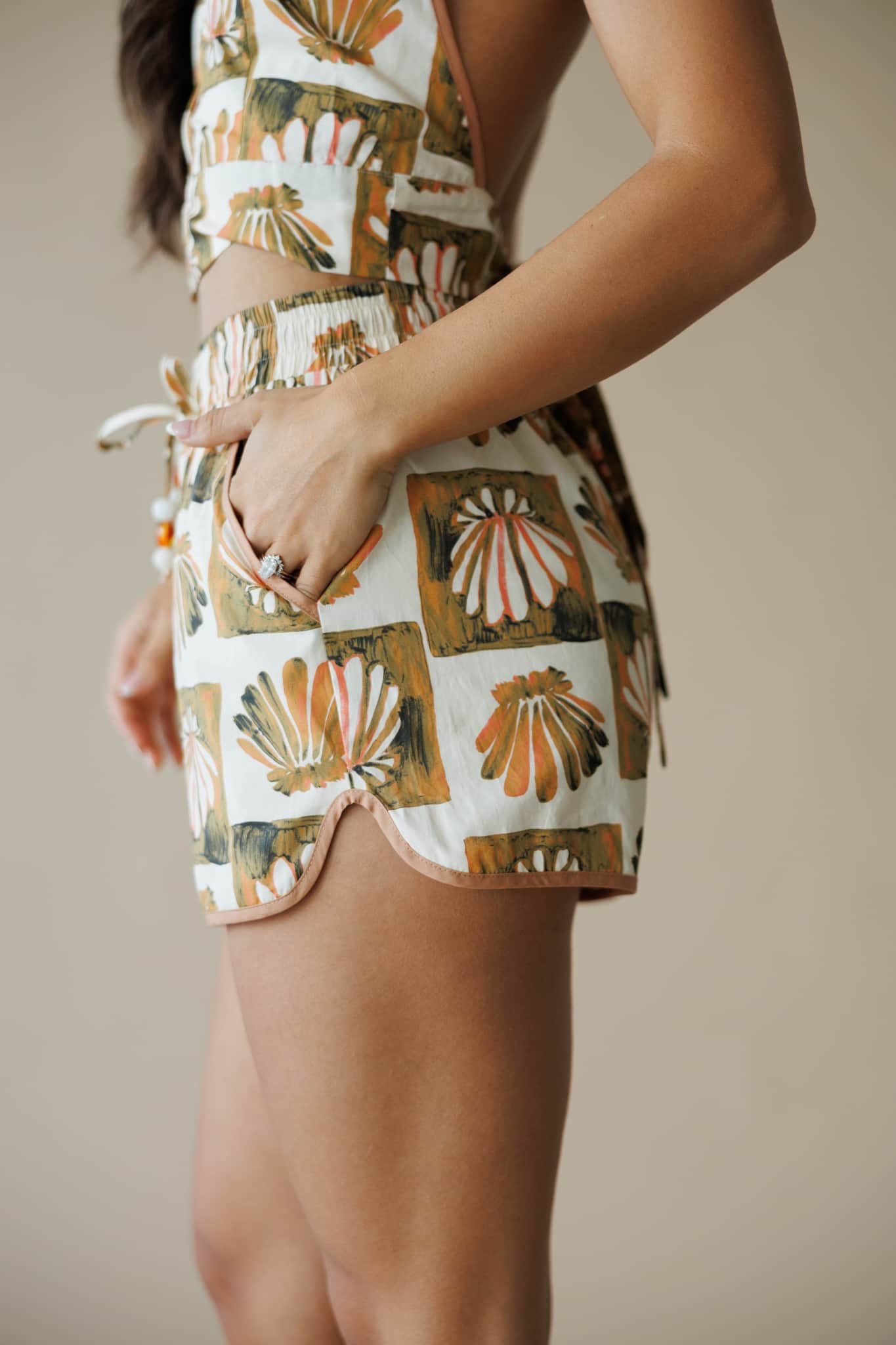 The Seashell Social Shorts