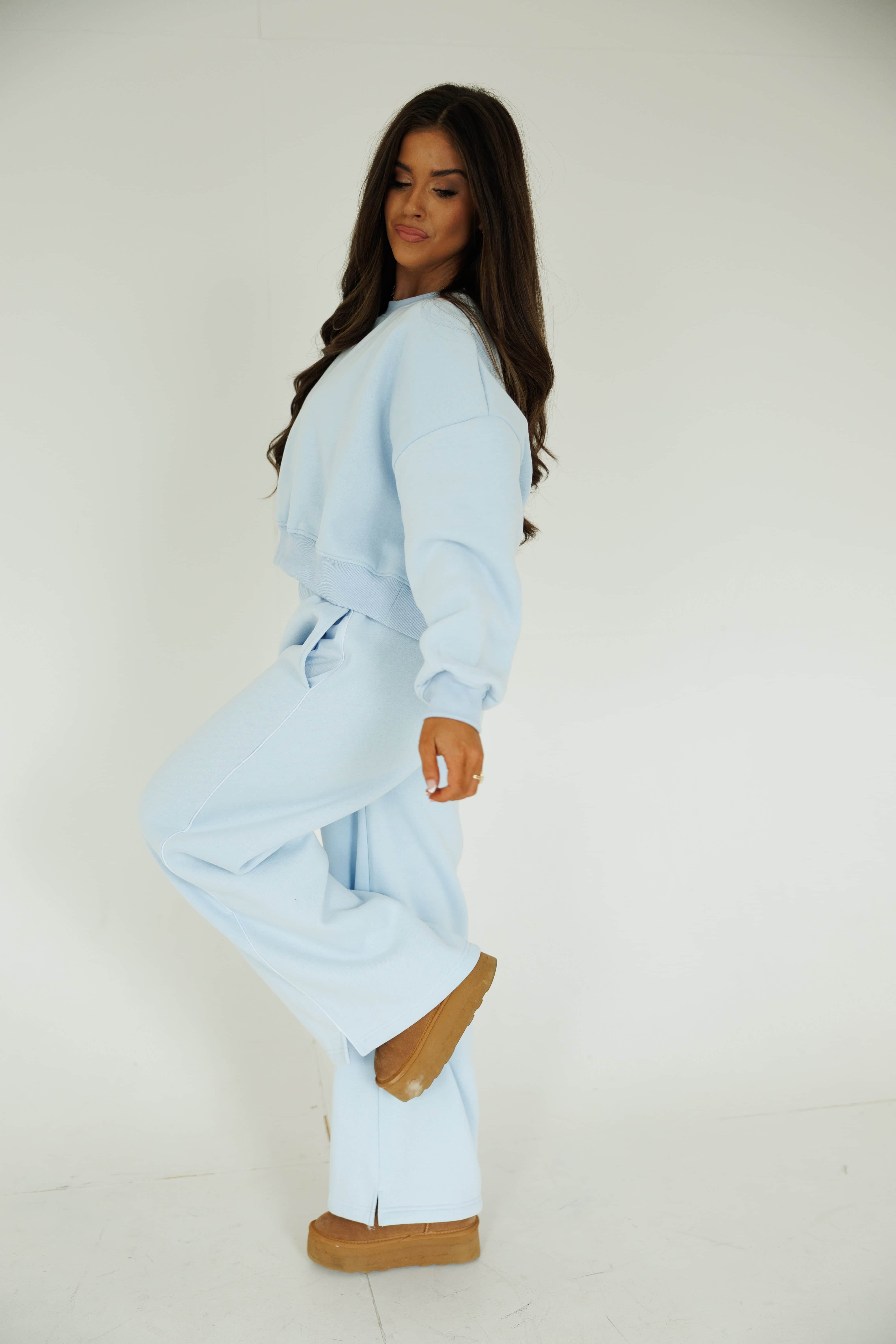 Cozy Cloud Crewneck | Fleece Oversized Sweatshirt | Lane 201